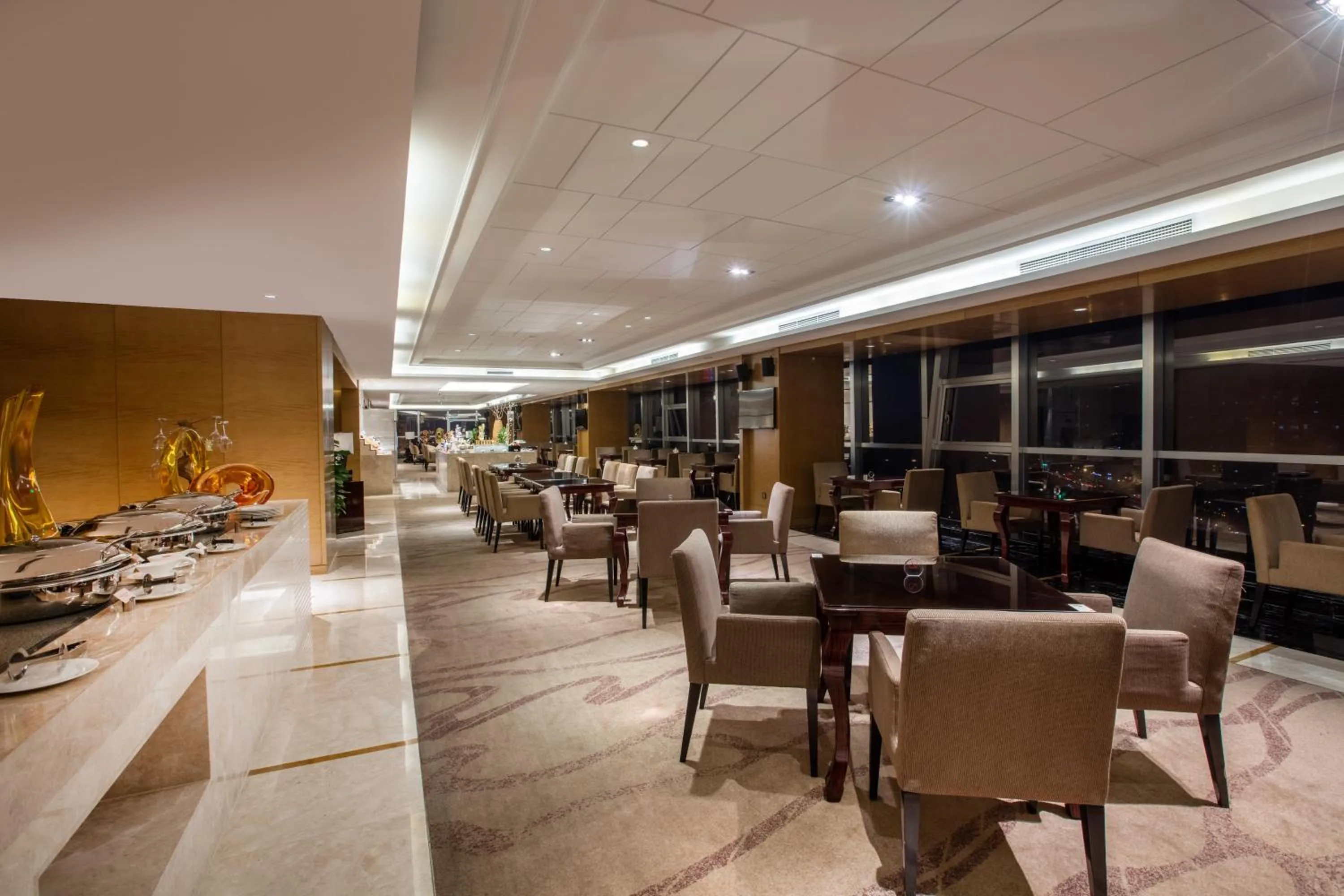 Other in Expo Center Hotel - Free Shuttle Bus & Late Check-out