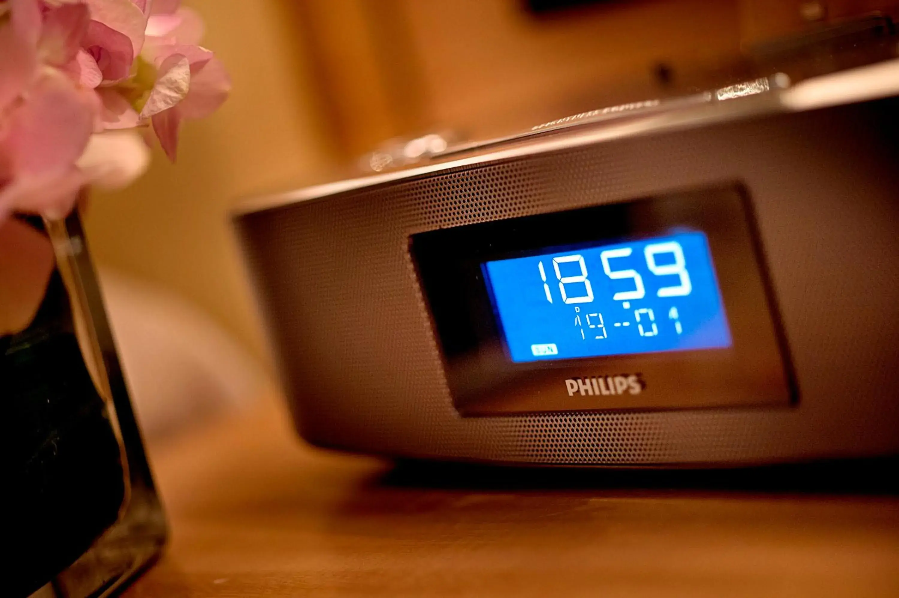 Bedroom in Expo Center Hotel - Free Shuttle Bus & Late Check-out Bedroom in Expo Center Hotel - Free Shuttle Bus & Late Check-out