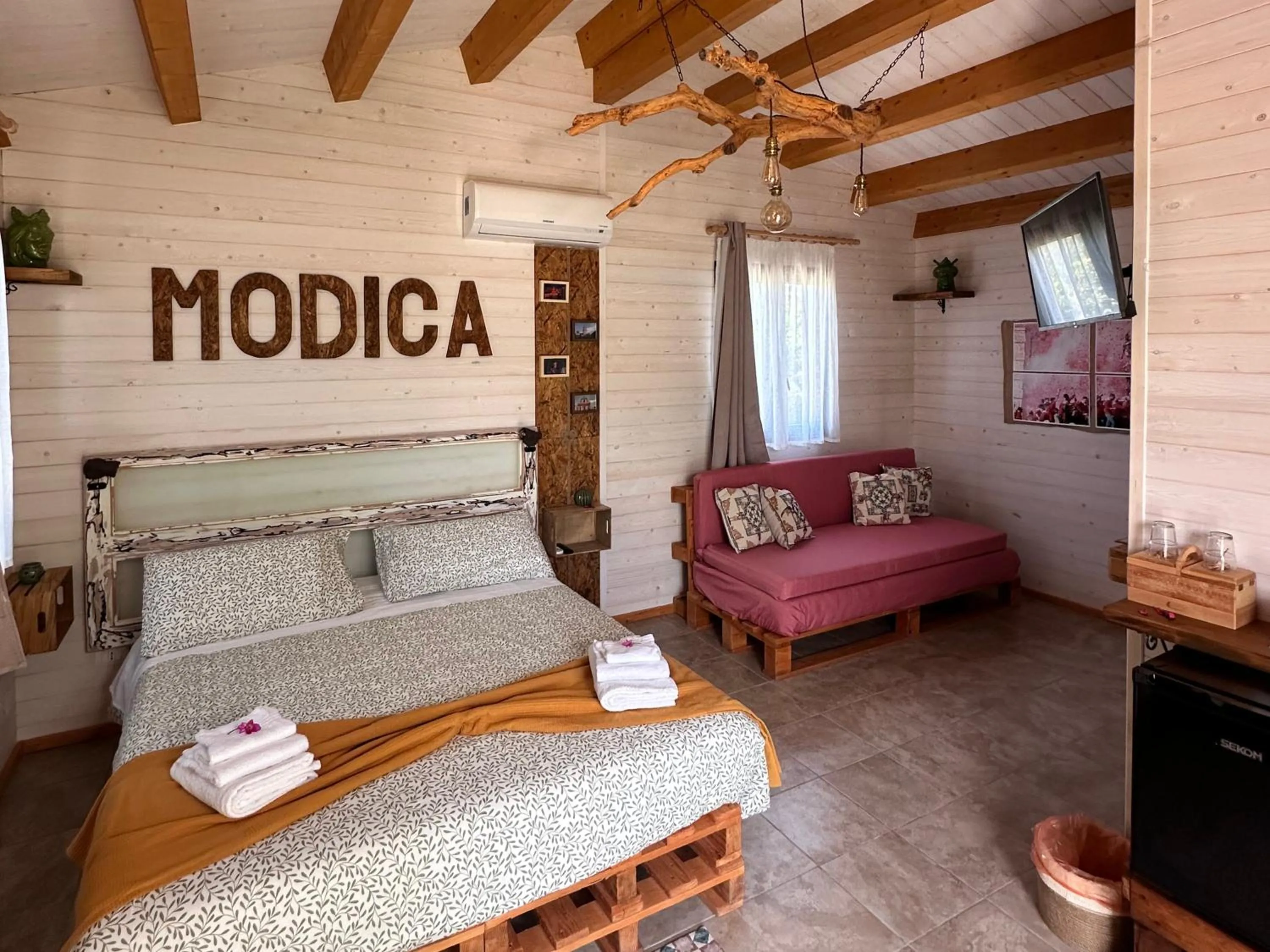 Bedroom, Bed in AgriBarocco
