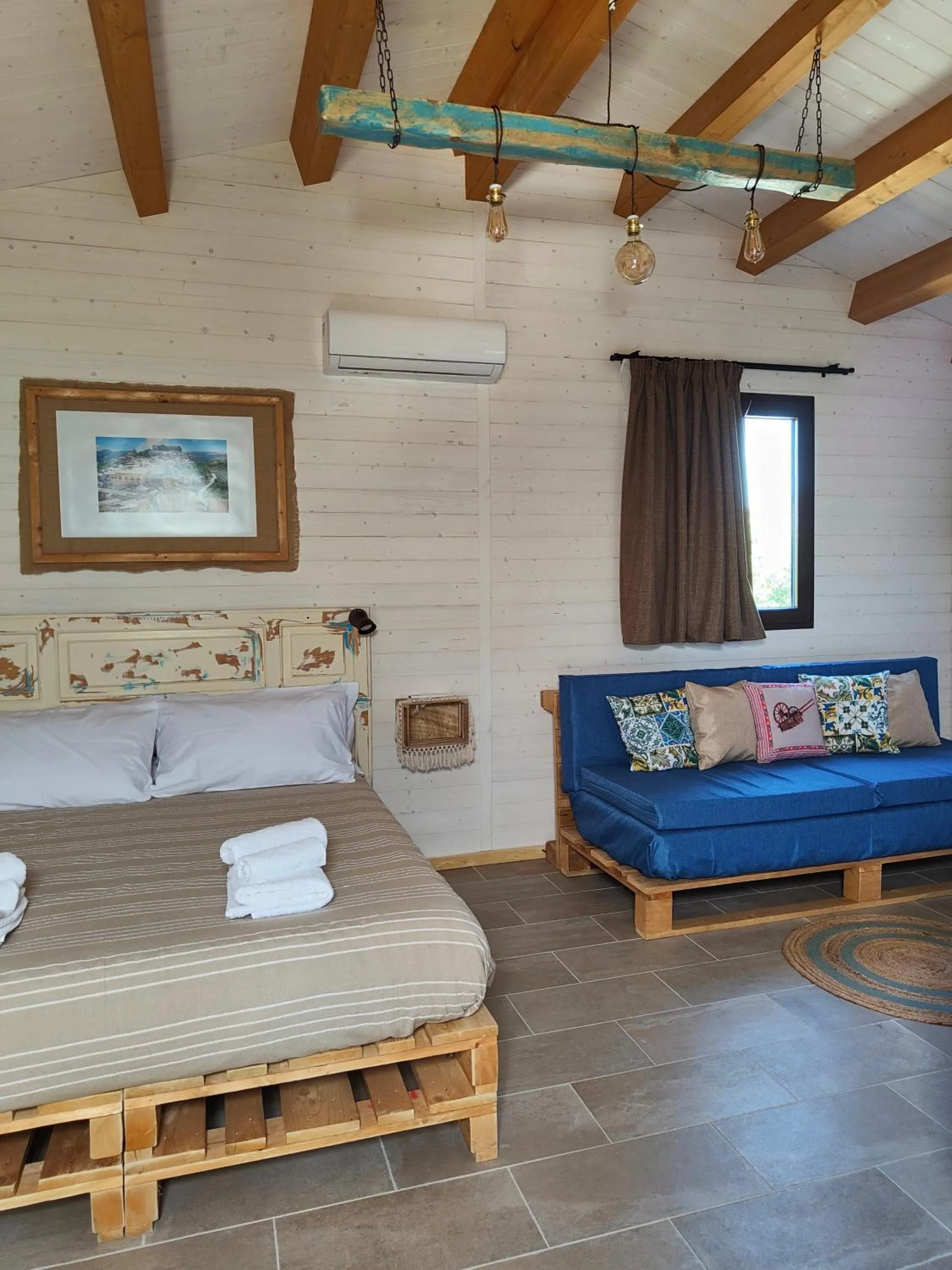 Bedroom, Bed in AgriBarocco