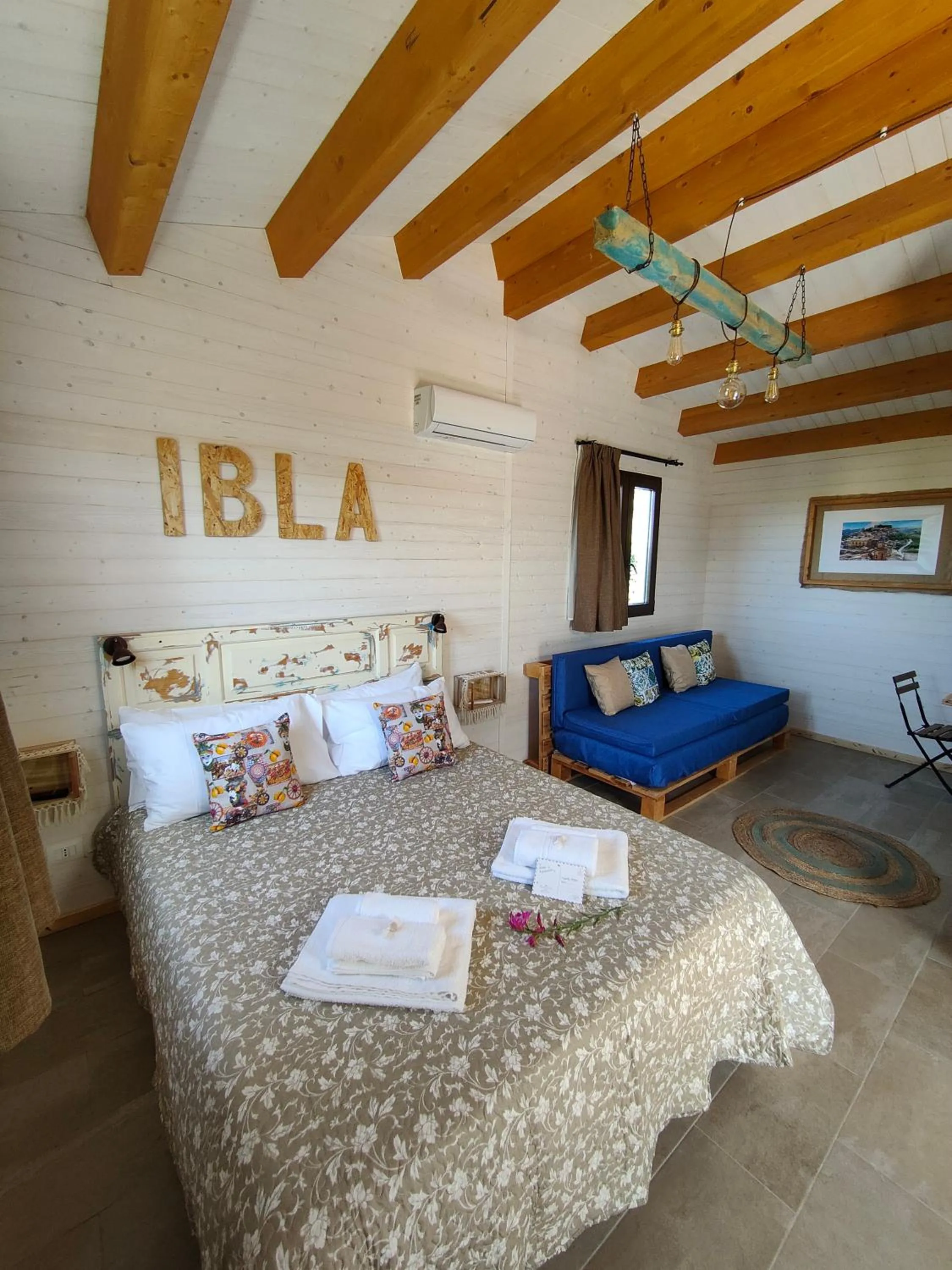 Photo of the whole room, Bed in AgriBarocco