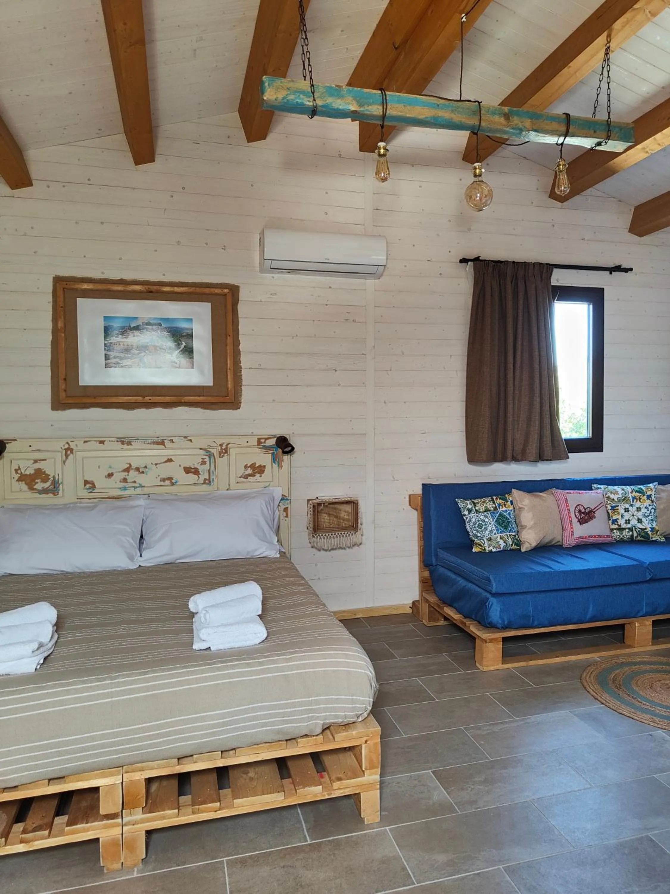 Bedroom, Bed in AgriBarocco