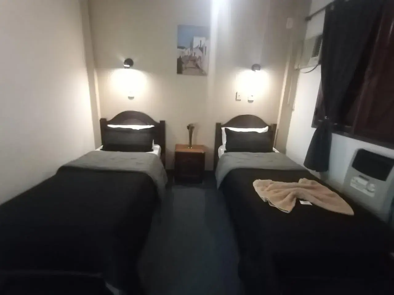 Standard Twin Room in Hostel Spa Mediterranea Standard Twin Room in Hostel Spa Mediterranea