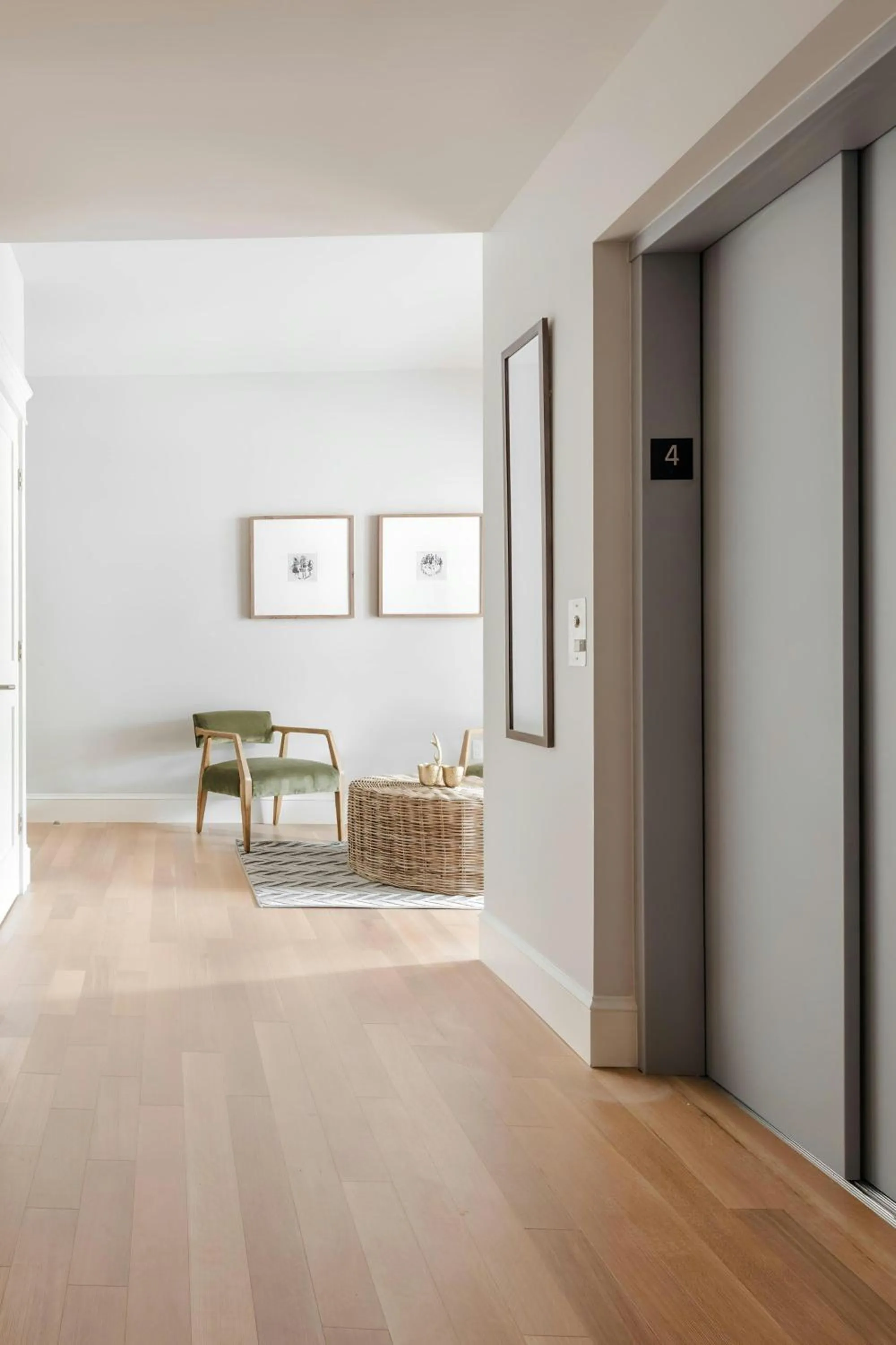 Photo of the whole room in Sonder by Marriott Bonvoy The Magnolia Apartments Back Bay