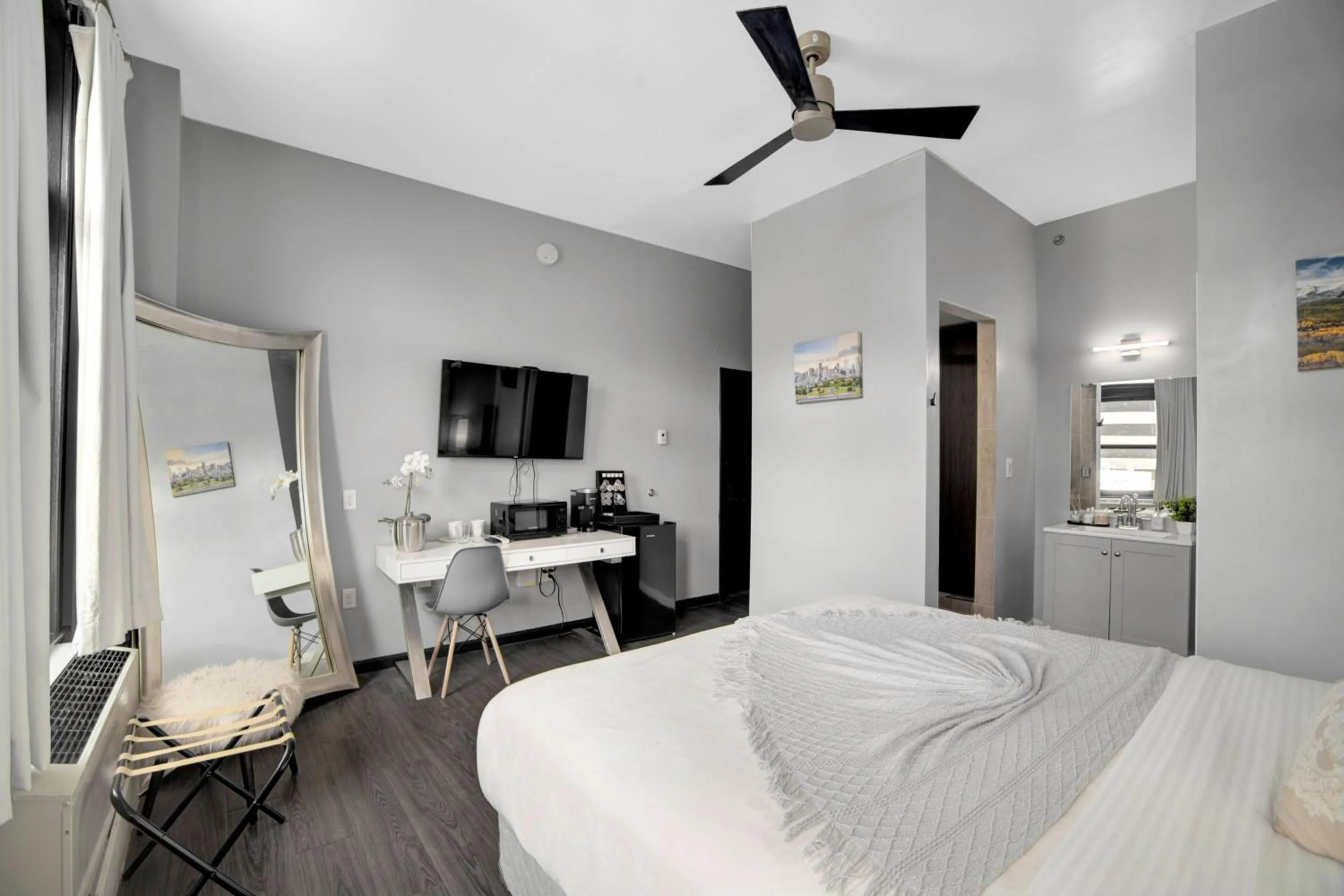 Bed in Good Hotels Downtown Denver