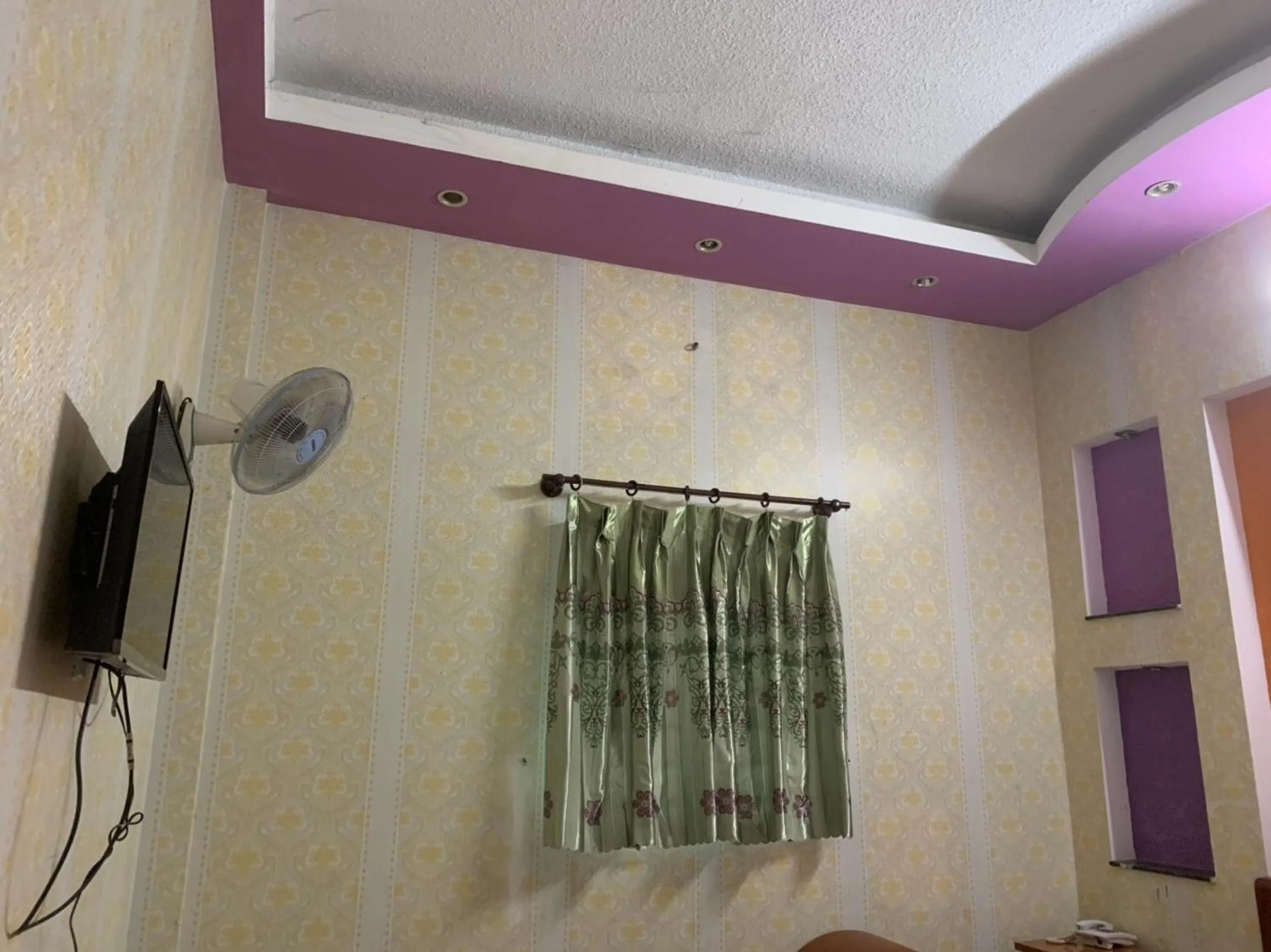 TV and multimedia in Gia Bao Hotel