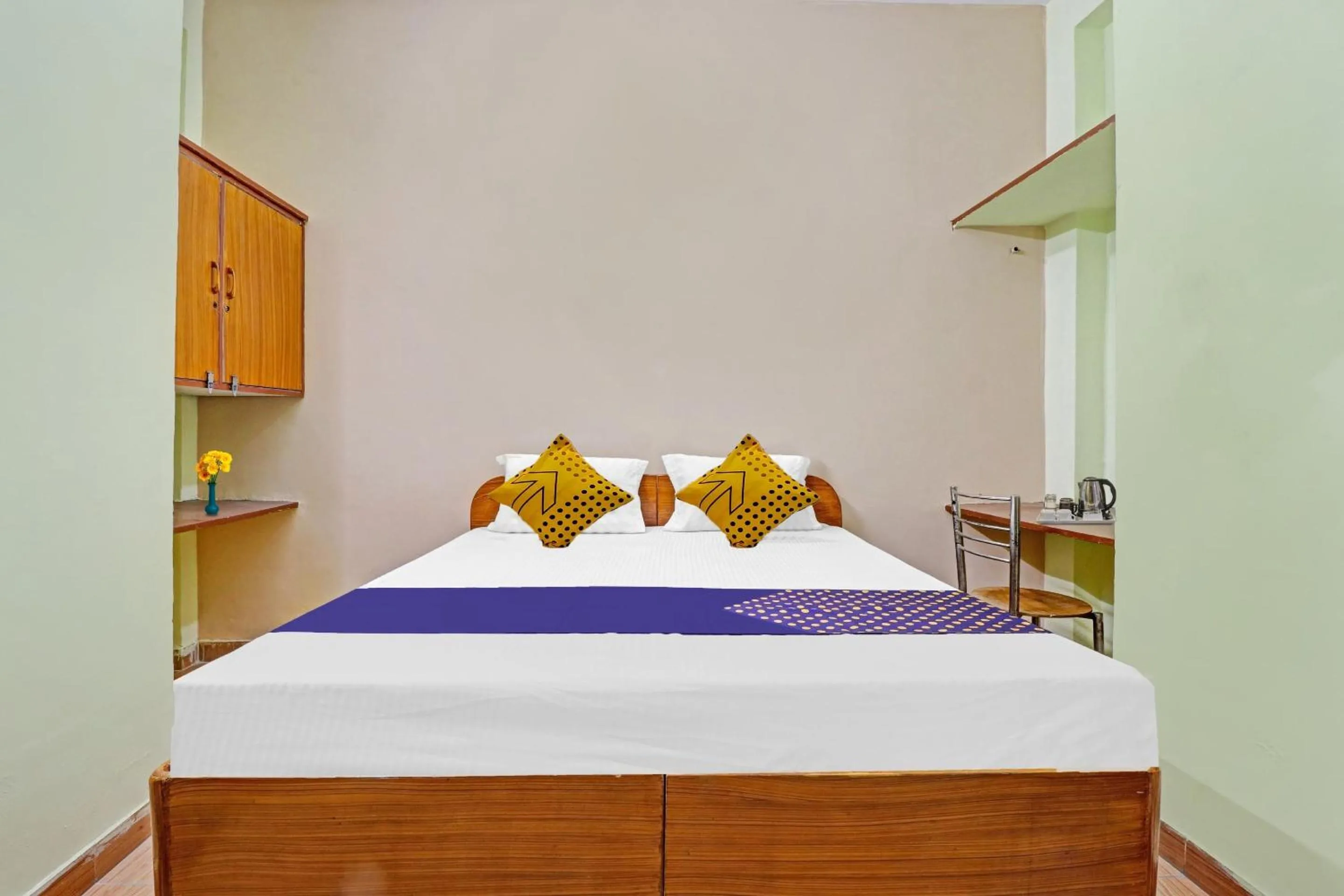 Bedroom, Bed in SPOT ON Ganpati Home Stays