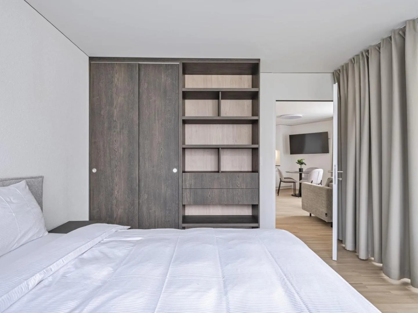 Bedroom, Bed in MOOI Apartments Grenchen