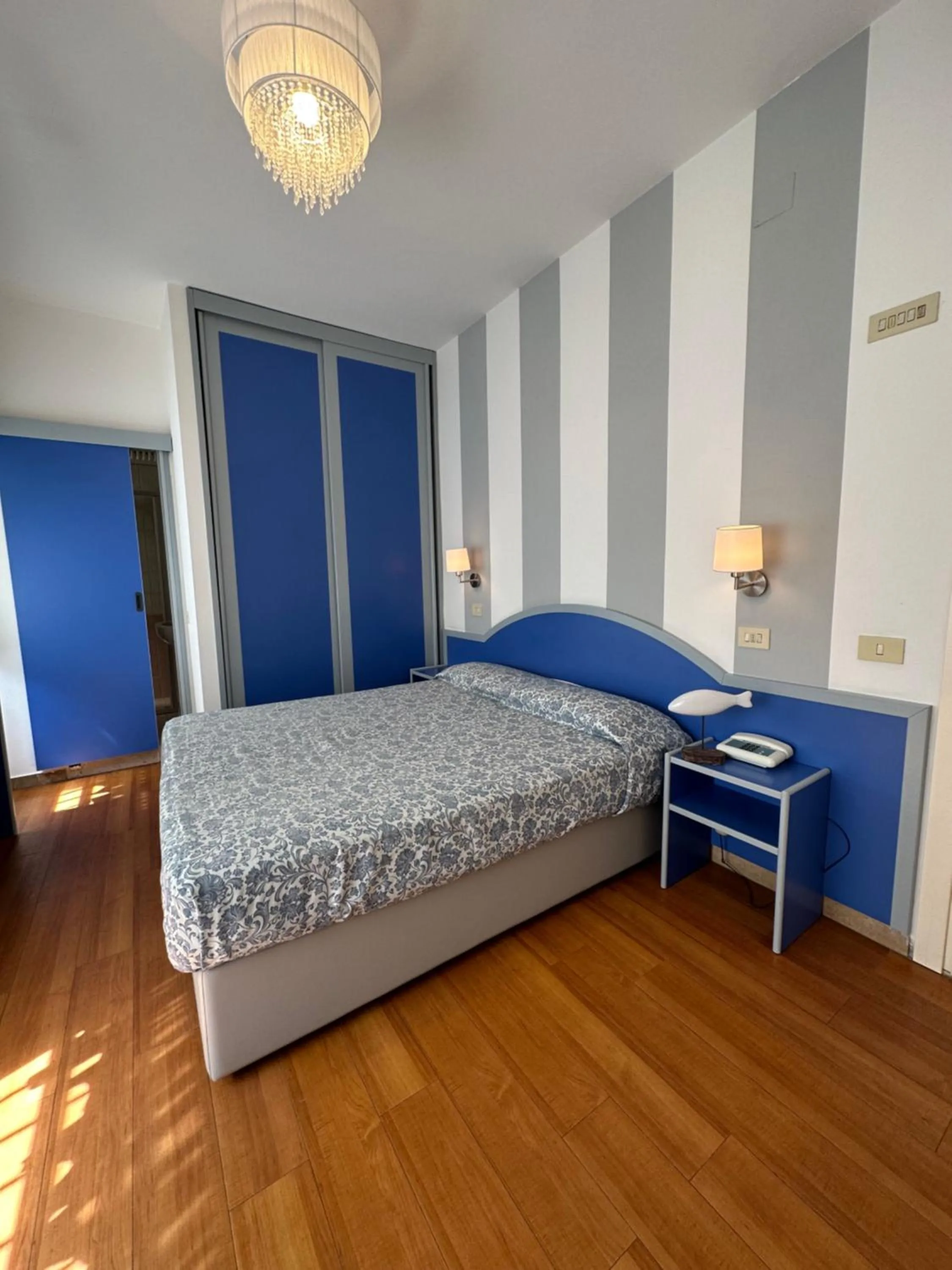 Photo of the whole room in Hotel Mon Pays