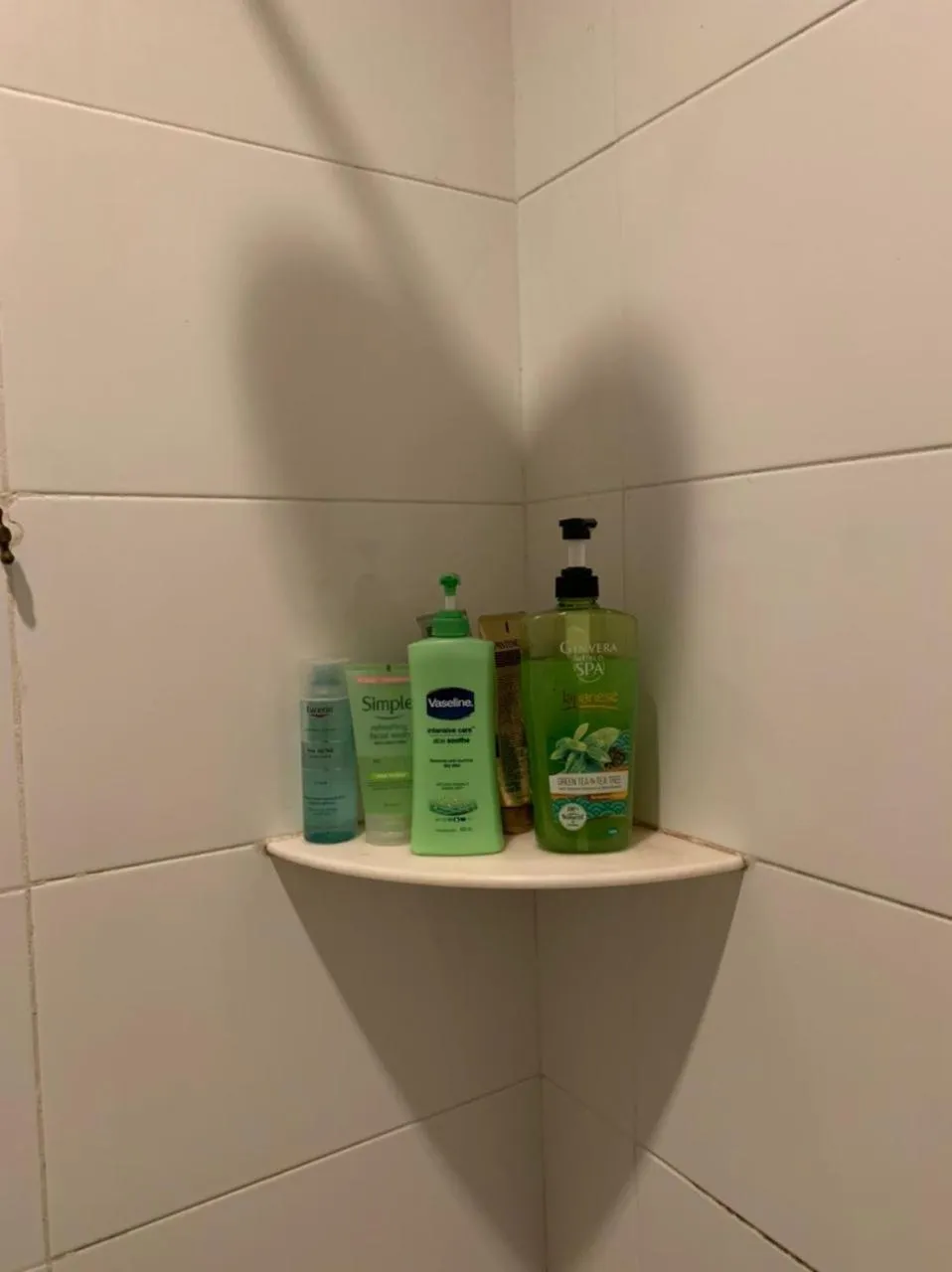 Bathroom in HOMESTAY Kampong KOTA AUR Resort with swimming pool, Kepala Batas, SEBERANG PERAI, PENANG -MOTAC registered Awarded ASEAN homestay standard Malaysia AWARD 2023-2028 Only 3 minutes from viral KG AGONG