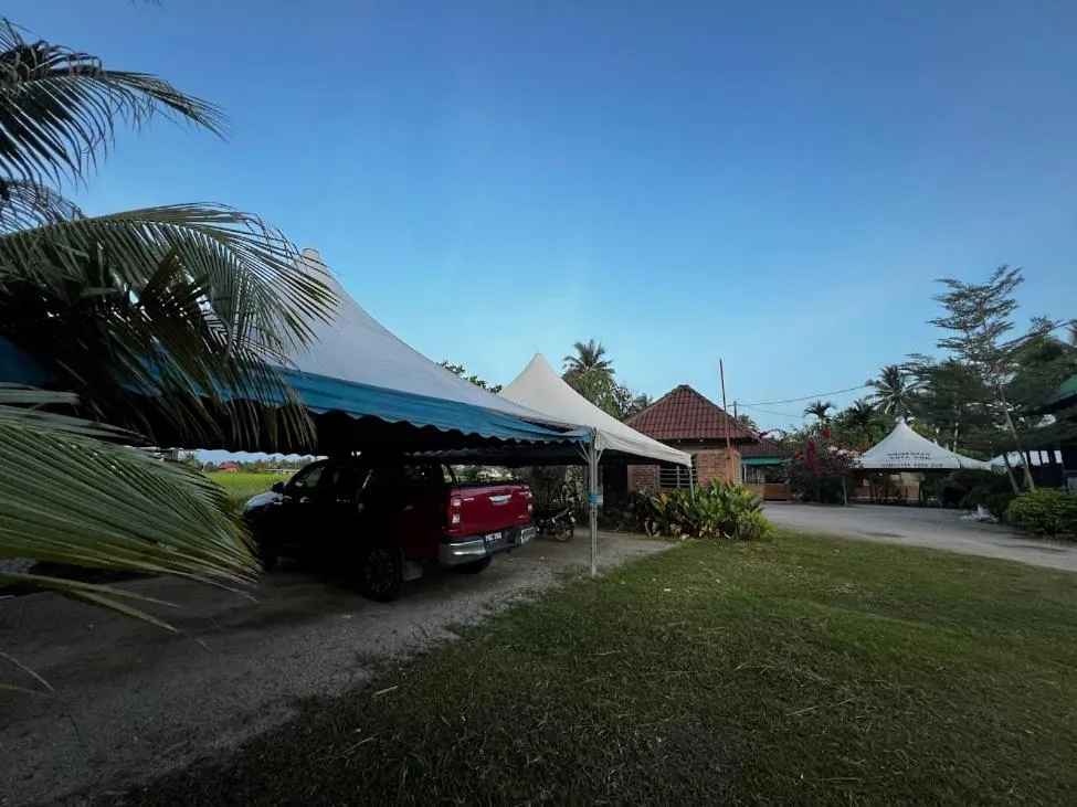 Parking in HOMESTAY Kampong KOTA AUR Resort with swimming pool, Kepala Batas, SEBERANG PERAI, PENANG -MOTAC registered Awarded ASEAN homestay standard Malaysia AWARD 2023-2028 Only 3 minutes from viral KG AGONG