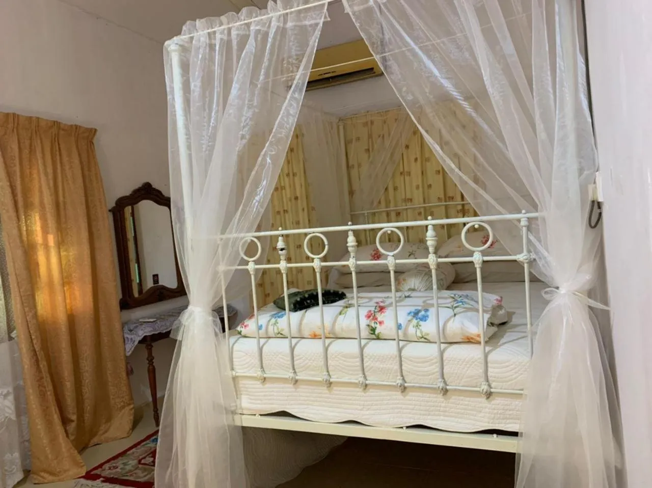 Bedroom, Bed in HOMESTAY Kampong KOTA AUR Resort with swimming pool, Kepala Batas, SEBERANG PERAI, PENANG -MOTAC registered Awarded ASEAN homestay standard Malaysia AWARD 2023-2028 Only 3 minutes from viral KG AGONG