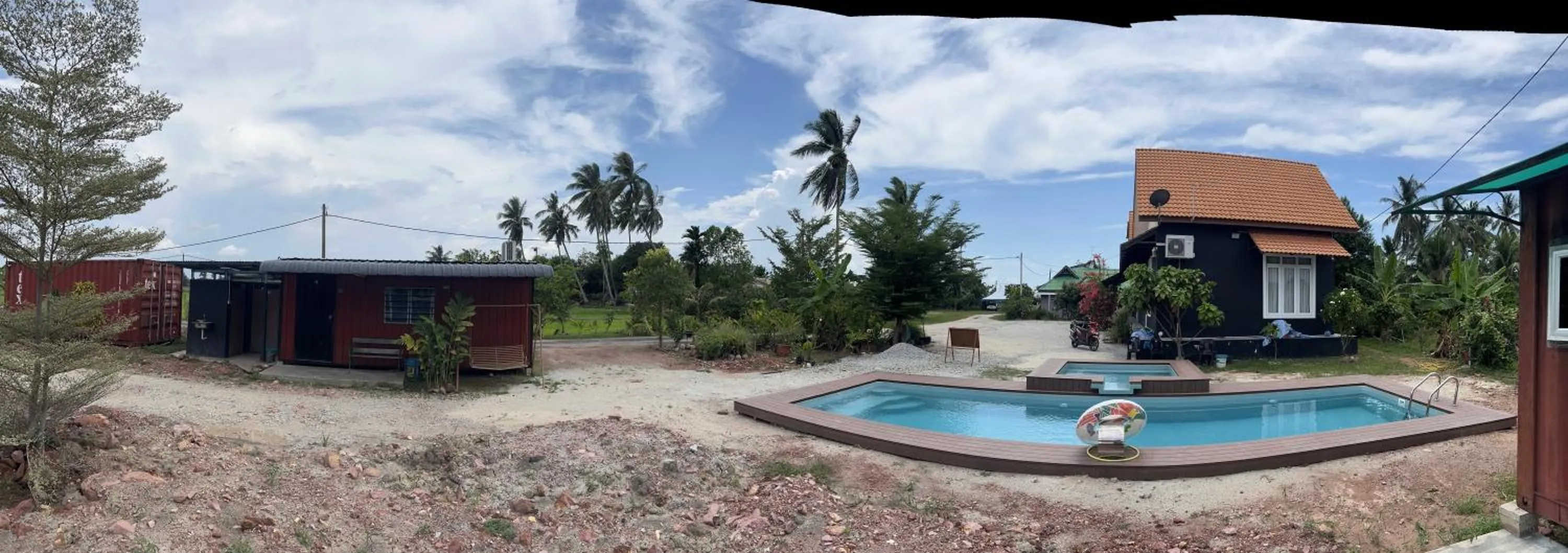 HOMESTAY Kampong KOTA AUR Resort with swimming pool, Kepala Batas, SEBERANG PERAI, PENANG -MOTAC registered Awarded ASEAN homestay standard Malaysia AWARD 2023-2028 Only 3 minutes from viral KG AGONG