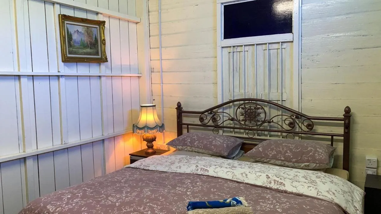Bed in HOMESTAY Kampong KOTA AUR Resort with swimming pool, Kepala Batas, SEBERANG PERAI, PENANG -MOTAC registered Awarded ASEAN homestay standard Malaysia AWARD 2023-2028 Only 3 minutes from viral KG AGONG
