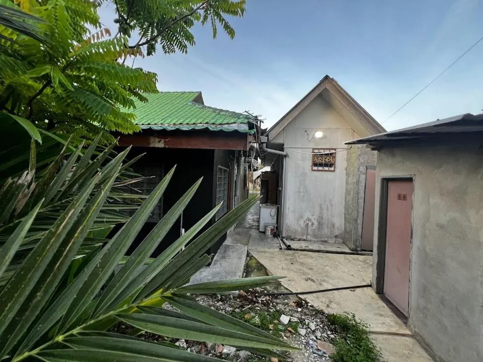 Property building in HOMESTAY Kampong KOTA AUR Resort with swimming pool, Kepala Batas, SEBERANG PERAI, PENANG -MOTAC registered Awarded ASEAN homestay standard Malaysia AWARD 2023-2028 Only 3 minutes from viral KG AGONG