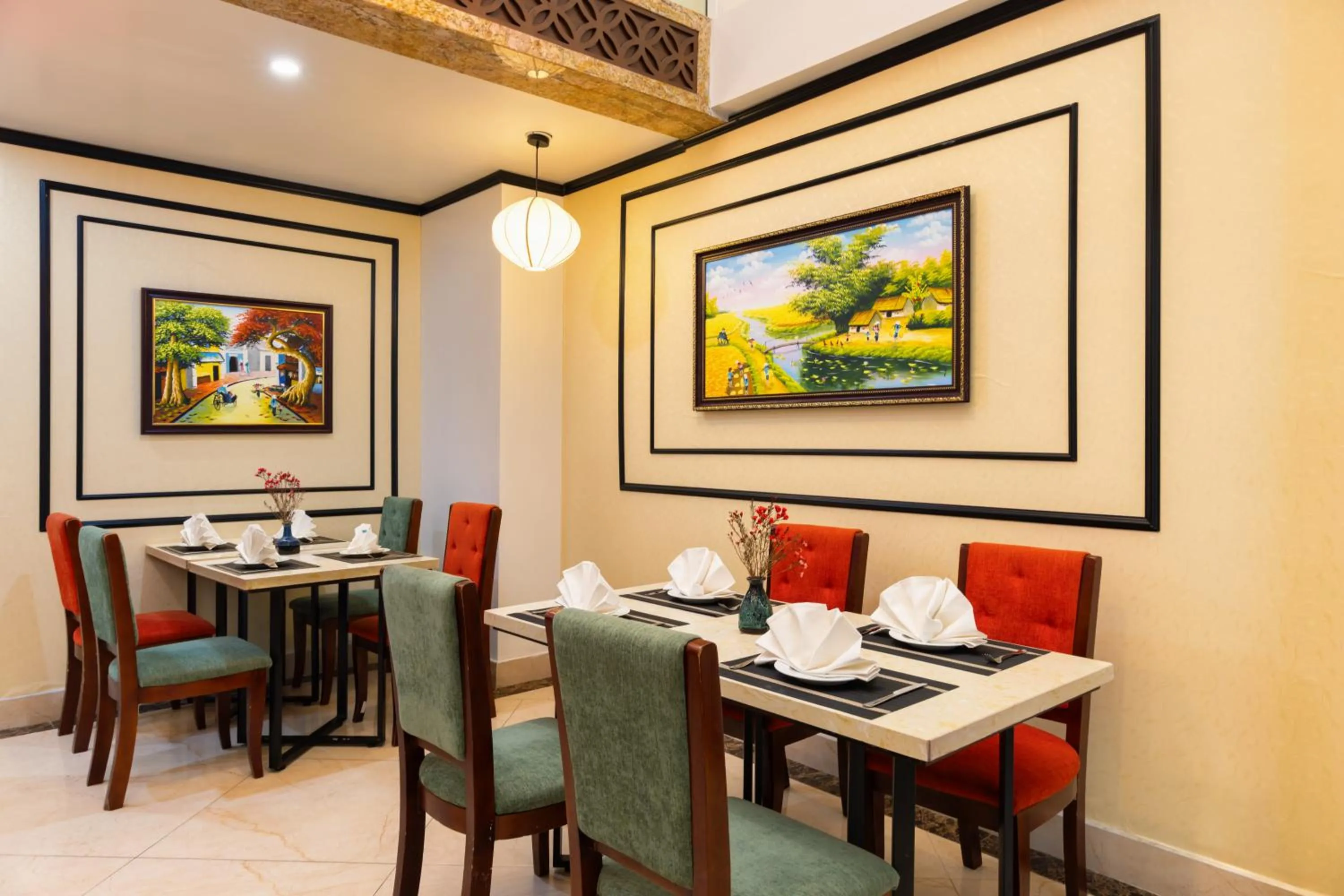 Restaurant/places to eat in Hanoi Calista Hotel & Spa