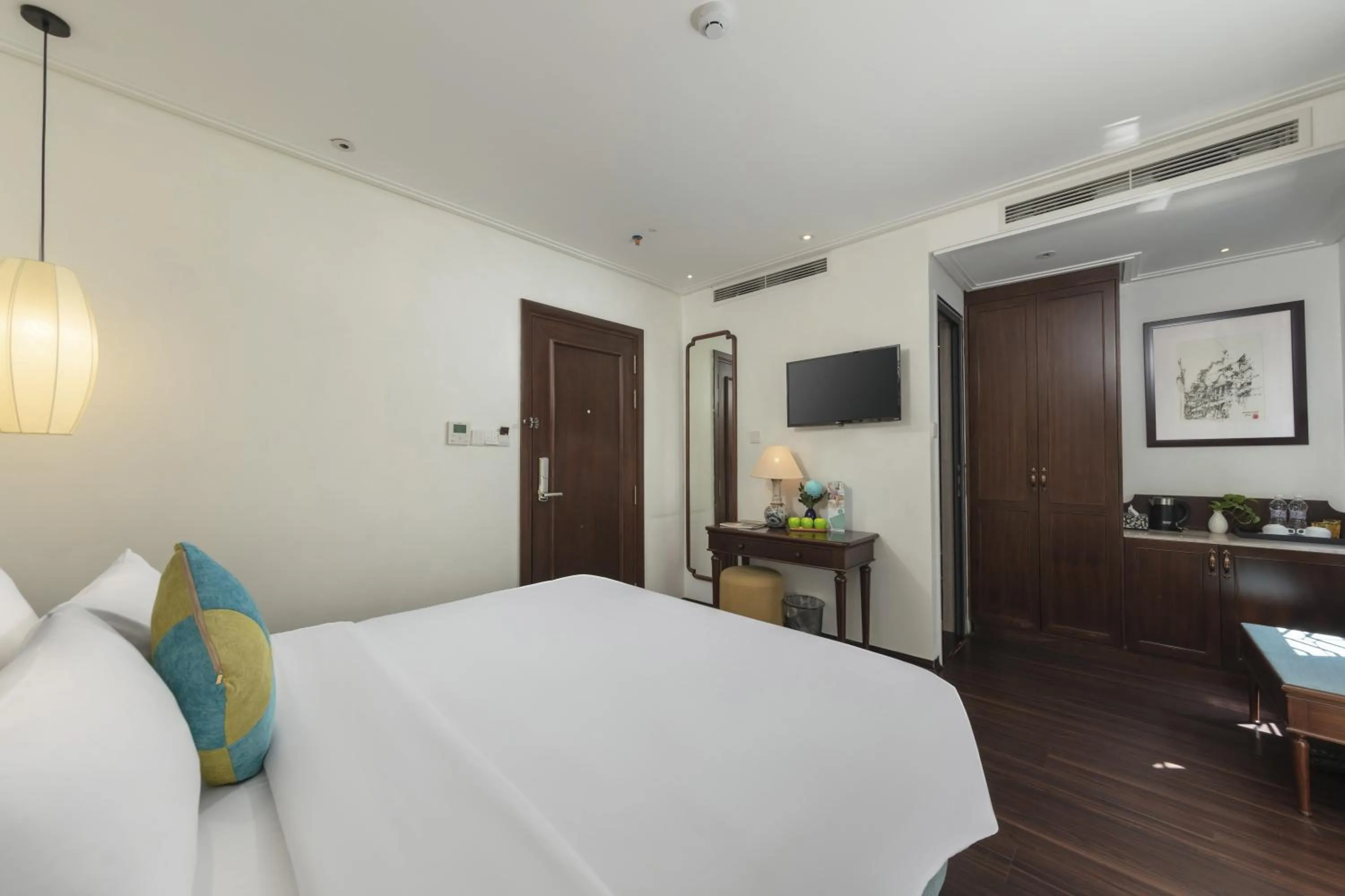 Bed in Hanoi Calista Hotel & Spa