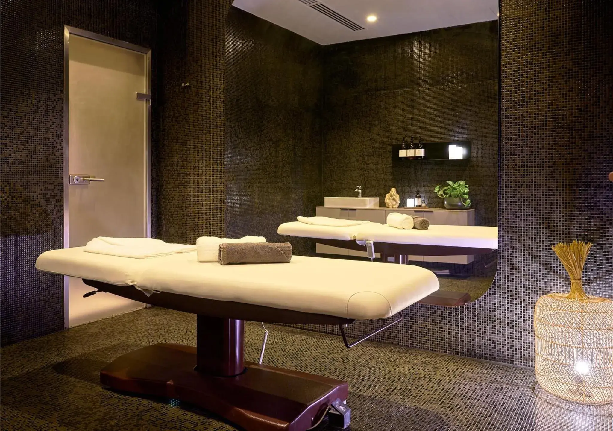 Spa and wellness centre/facilities in Verno House Budapest, Vignette Collection by IHG Spa and wellness centre/facilities in Verno House Budapest, Vignette Collection by IHG