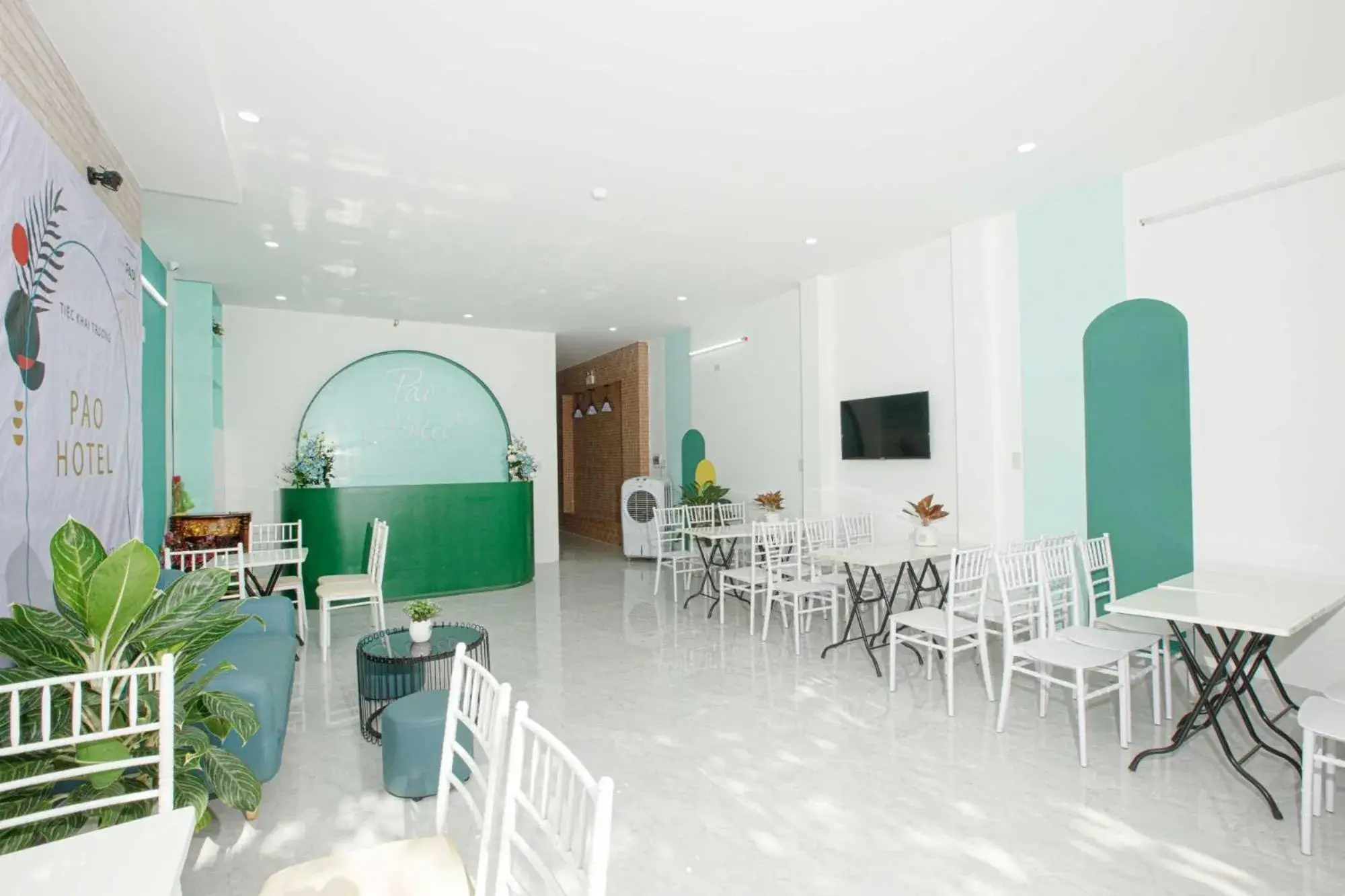 Restaurant/places to eat in Pao Hotel Restaurant/places to eat in Pao Hotel