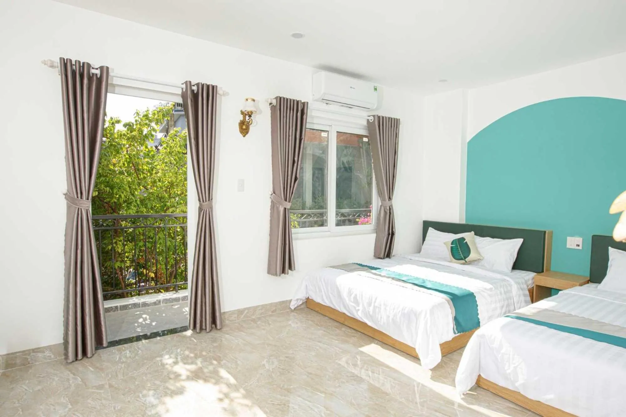 Photo of the whole room, Bed in Pao Hotel