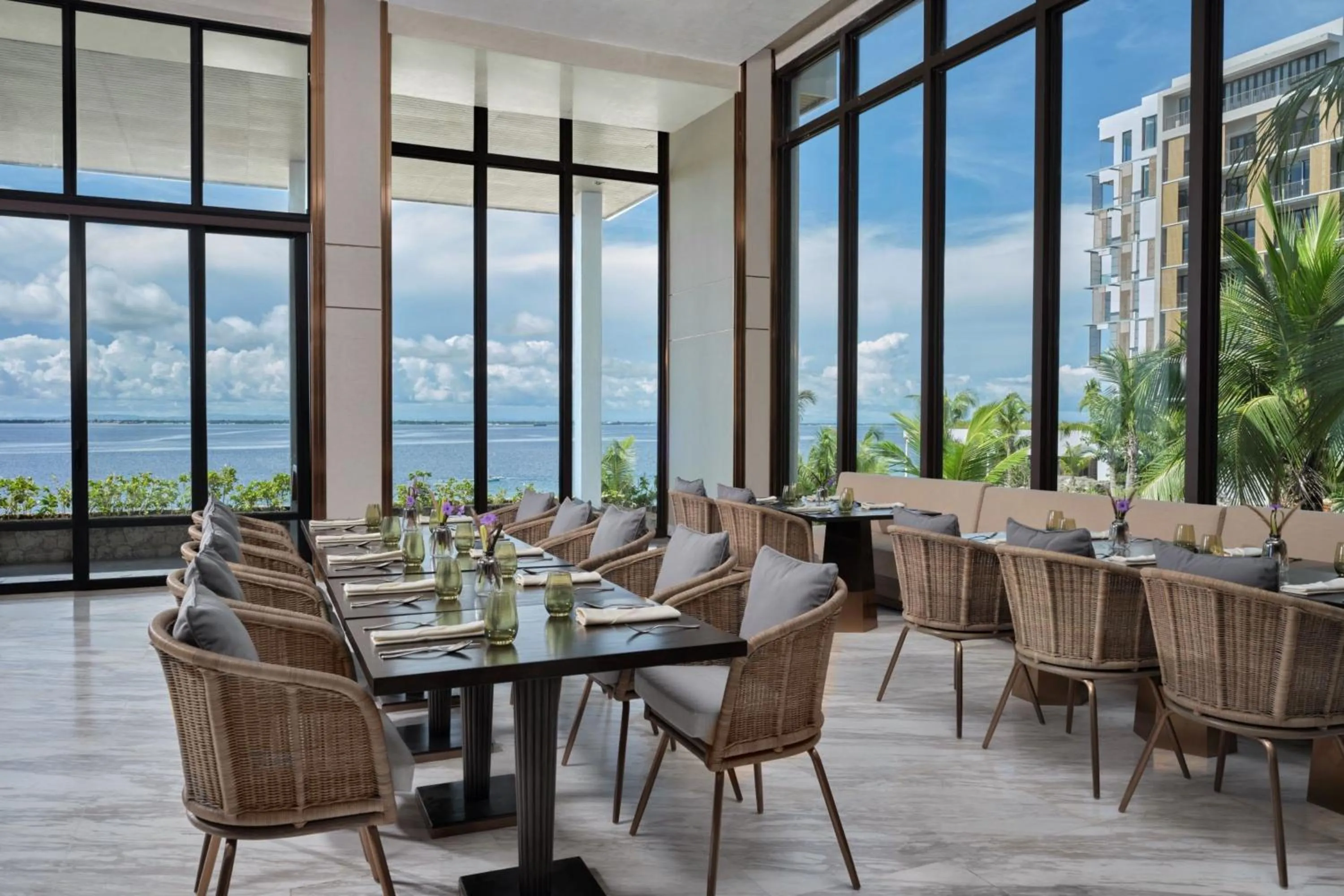 Restaurant/places to eat in Sheraton Cebu Mactan Resort