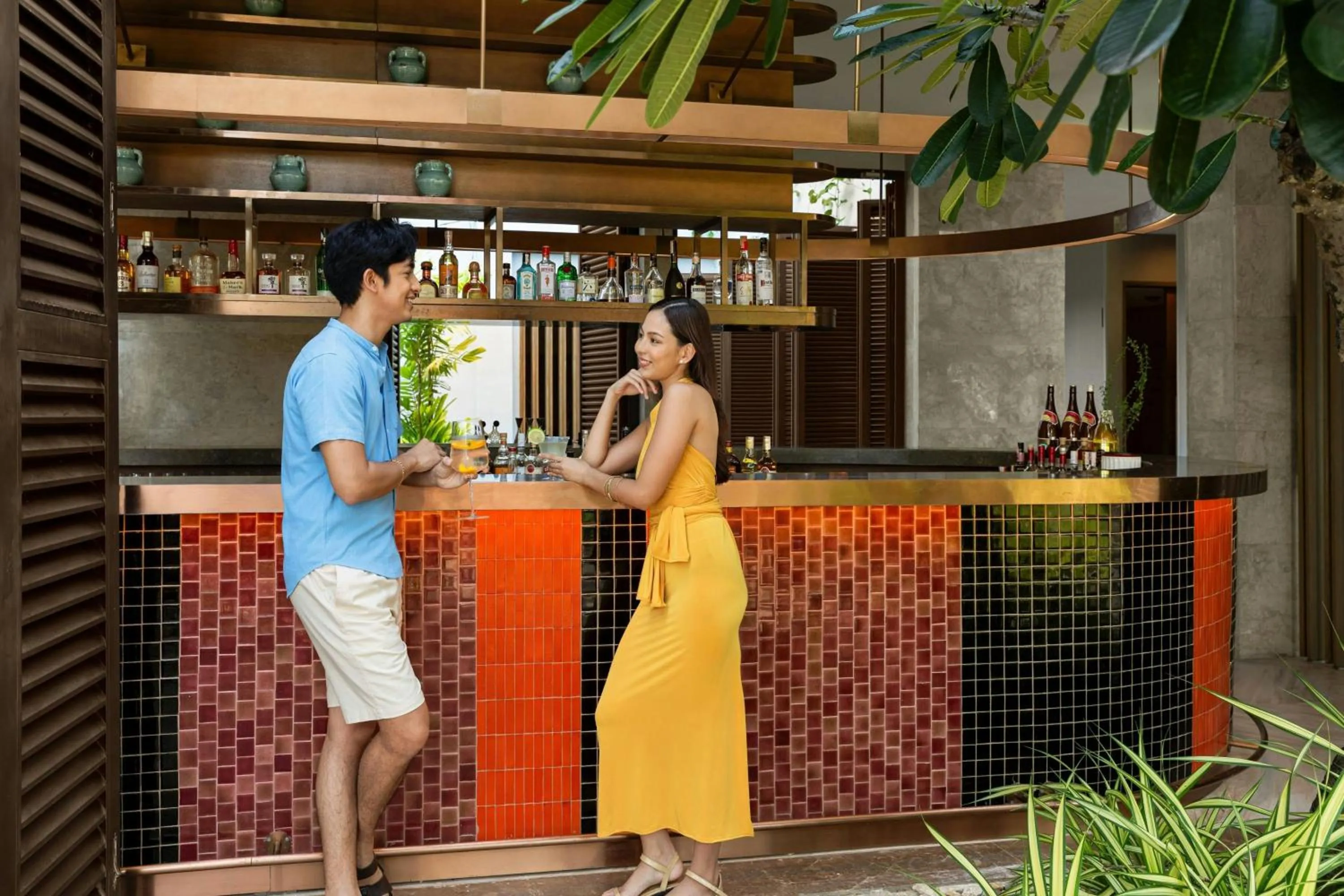 Lounge or bar in Sheraton Cebu Mactan Resort