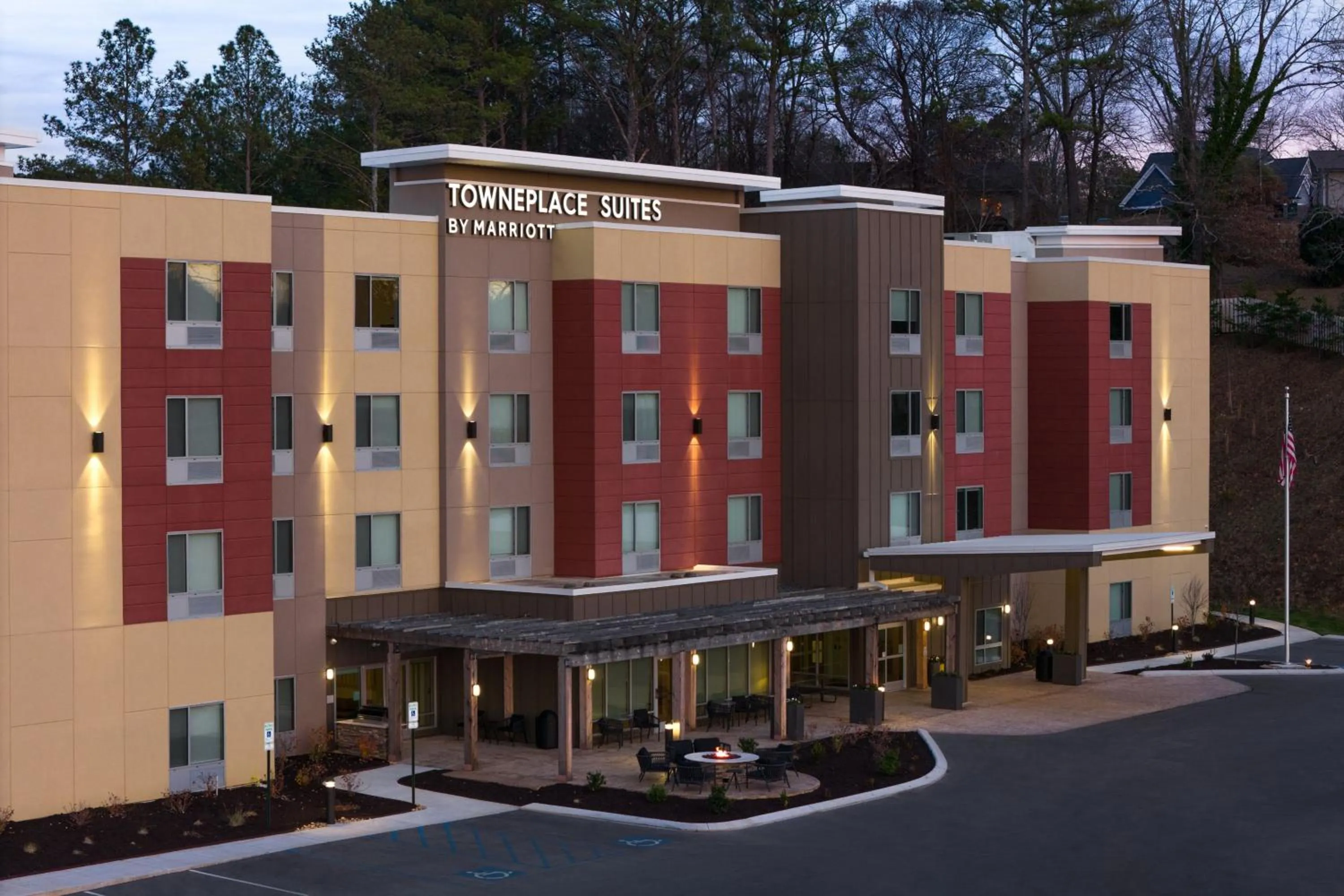 Property building in TownePlace Suites by Marriott Chattanooga South, East Ridge