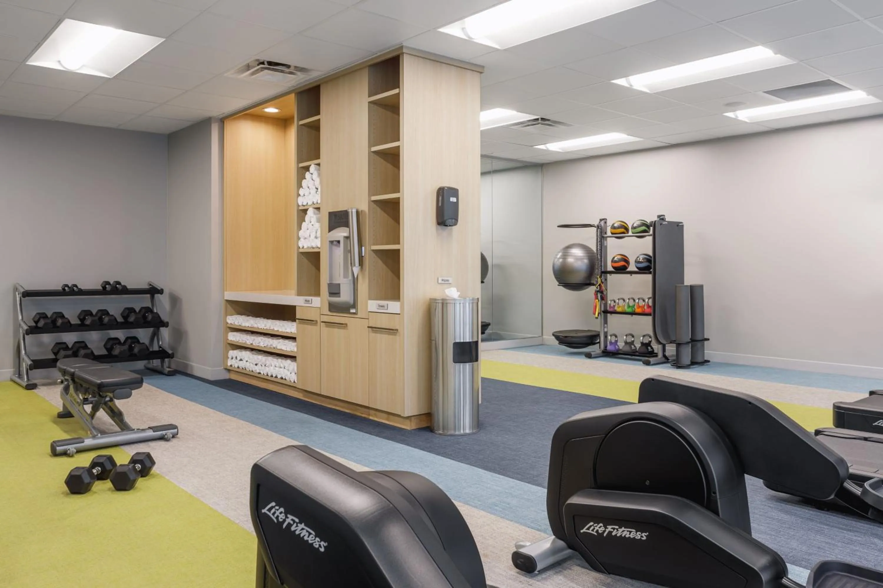 Fitness centre/facilities in TownePlace Suites by Marriott Chattanooga South, East Ridge