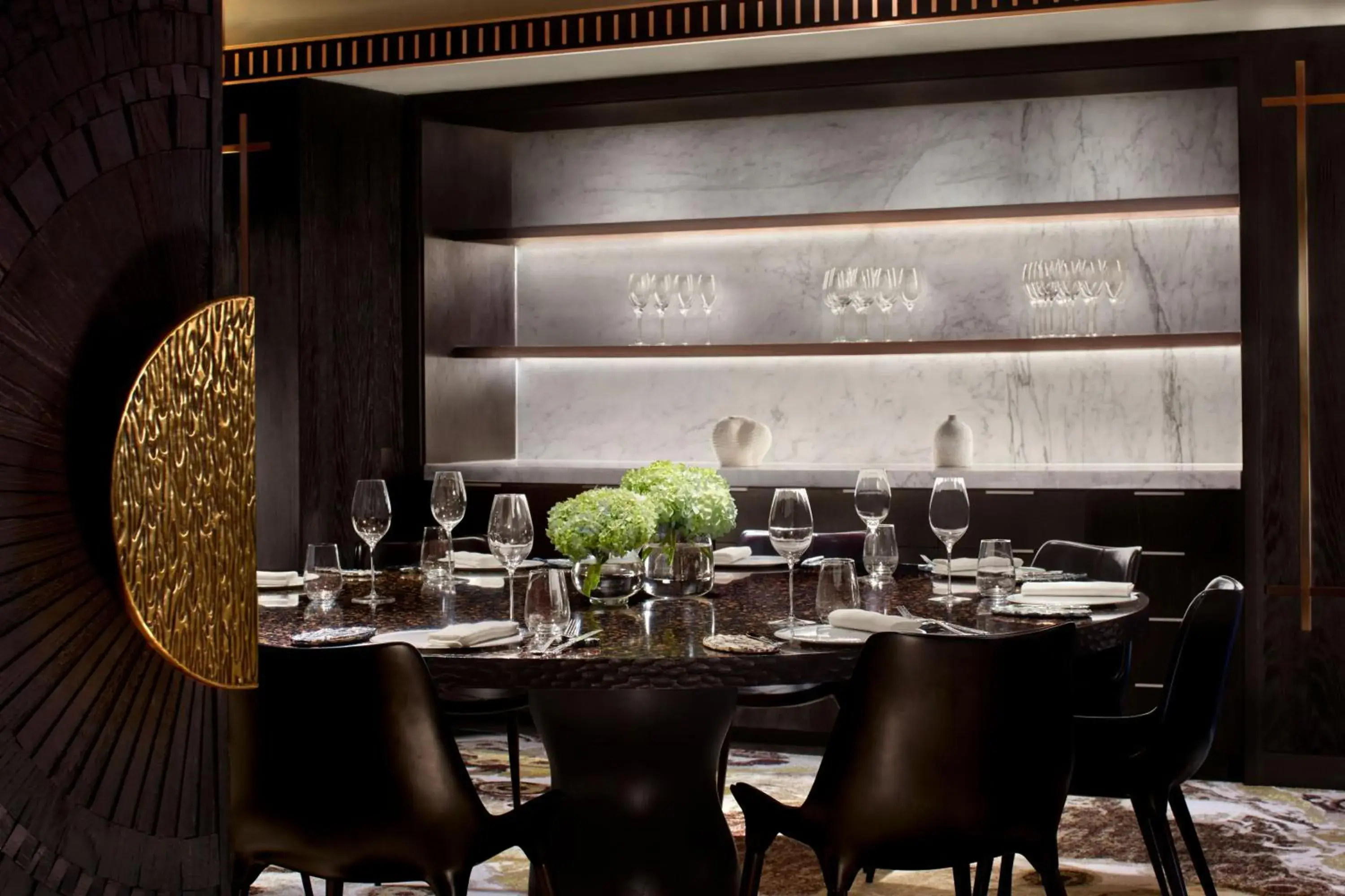 Restaurant/Places to Eat in The St Regis Jakarta