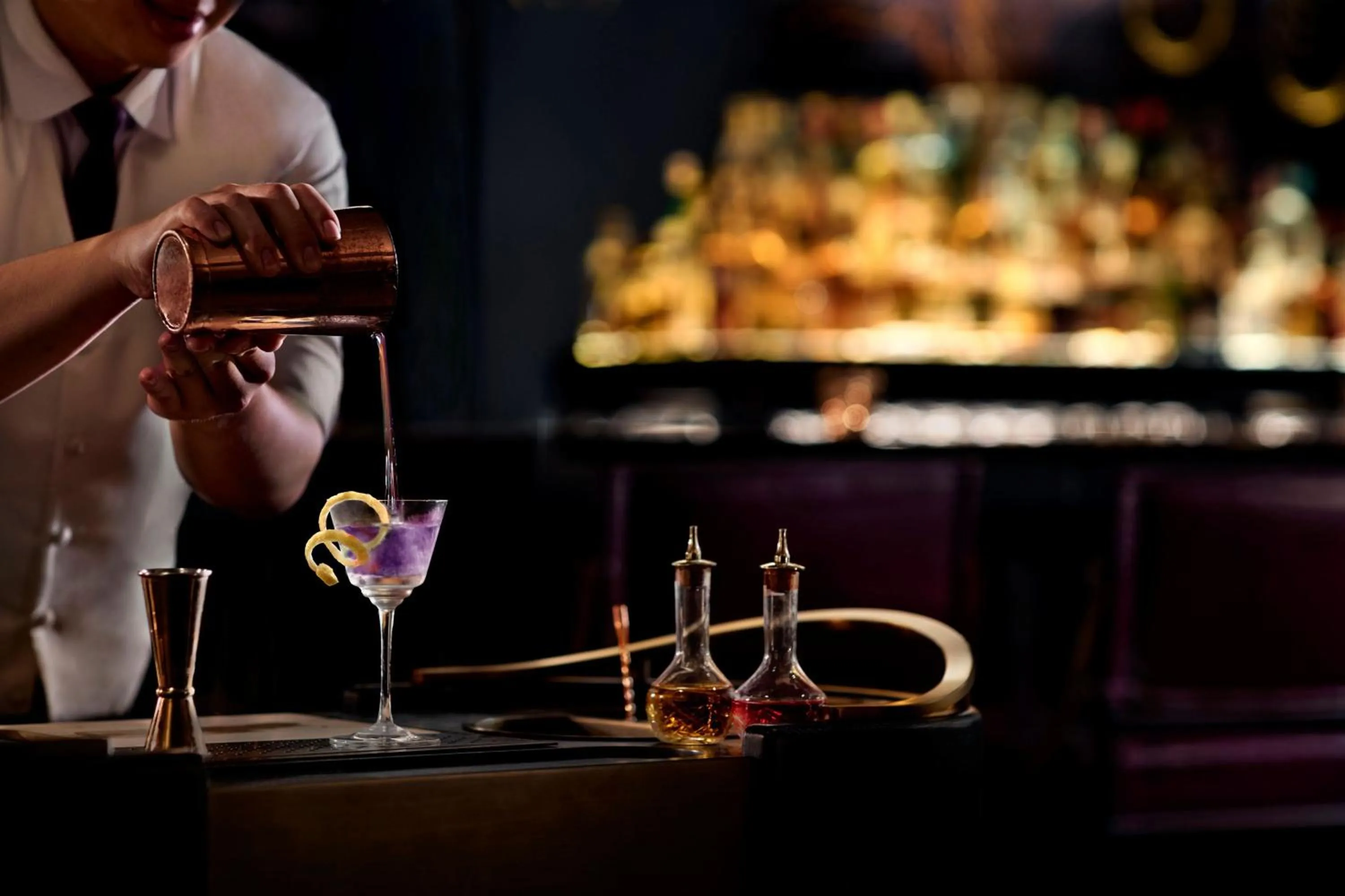 Lounge or bar in The St. Regis Jakarta