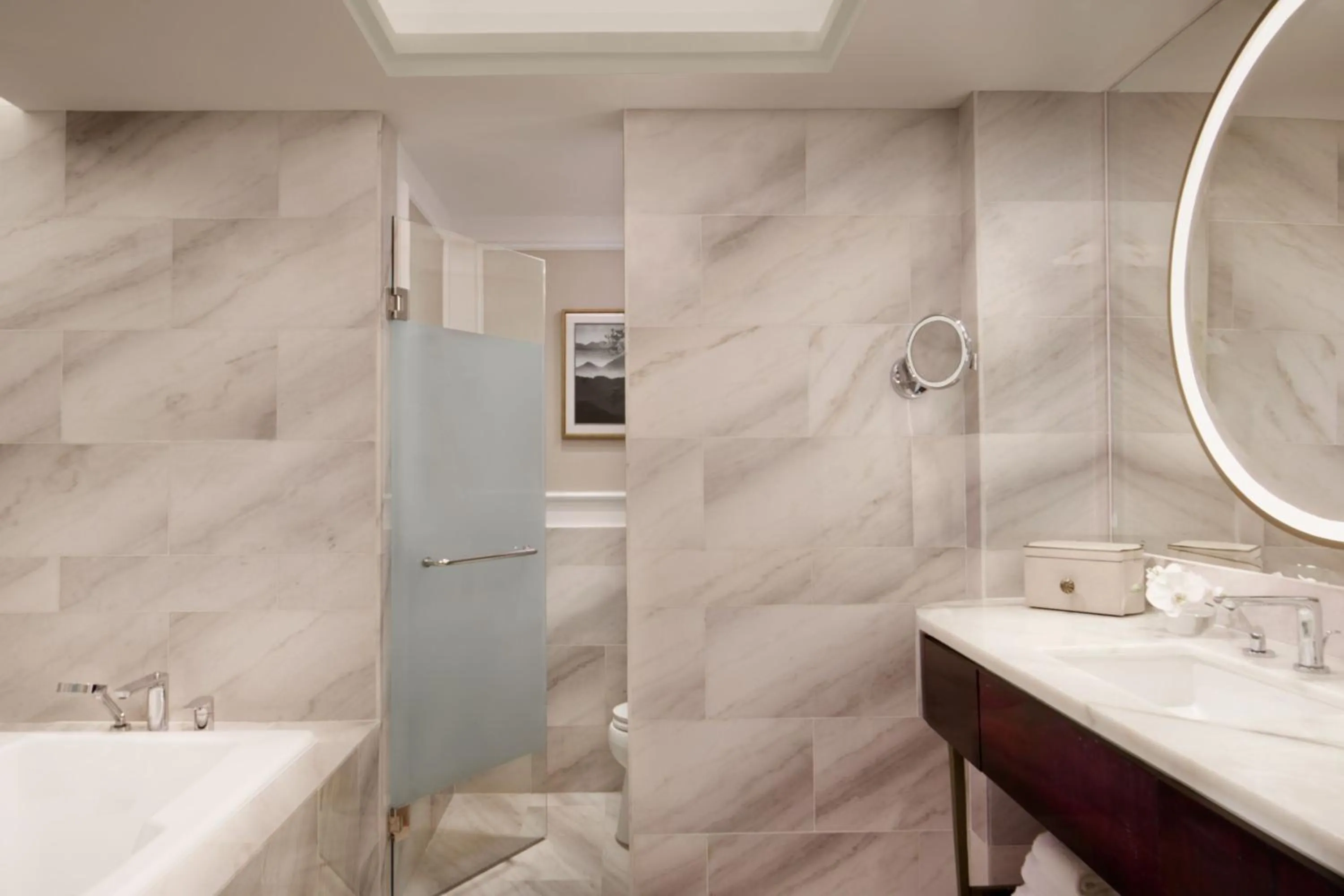 Bathroom in The St. Regis Jakarta