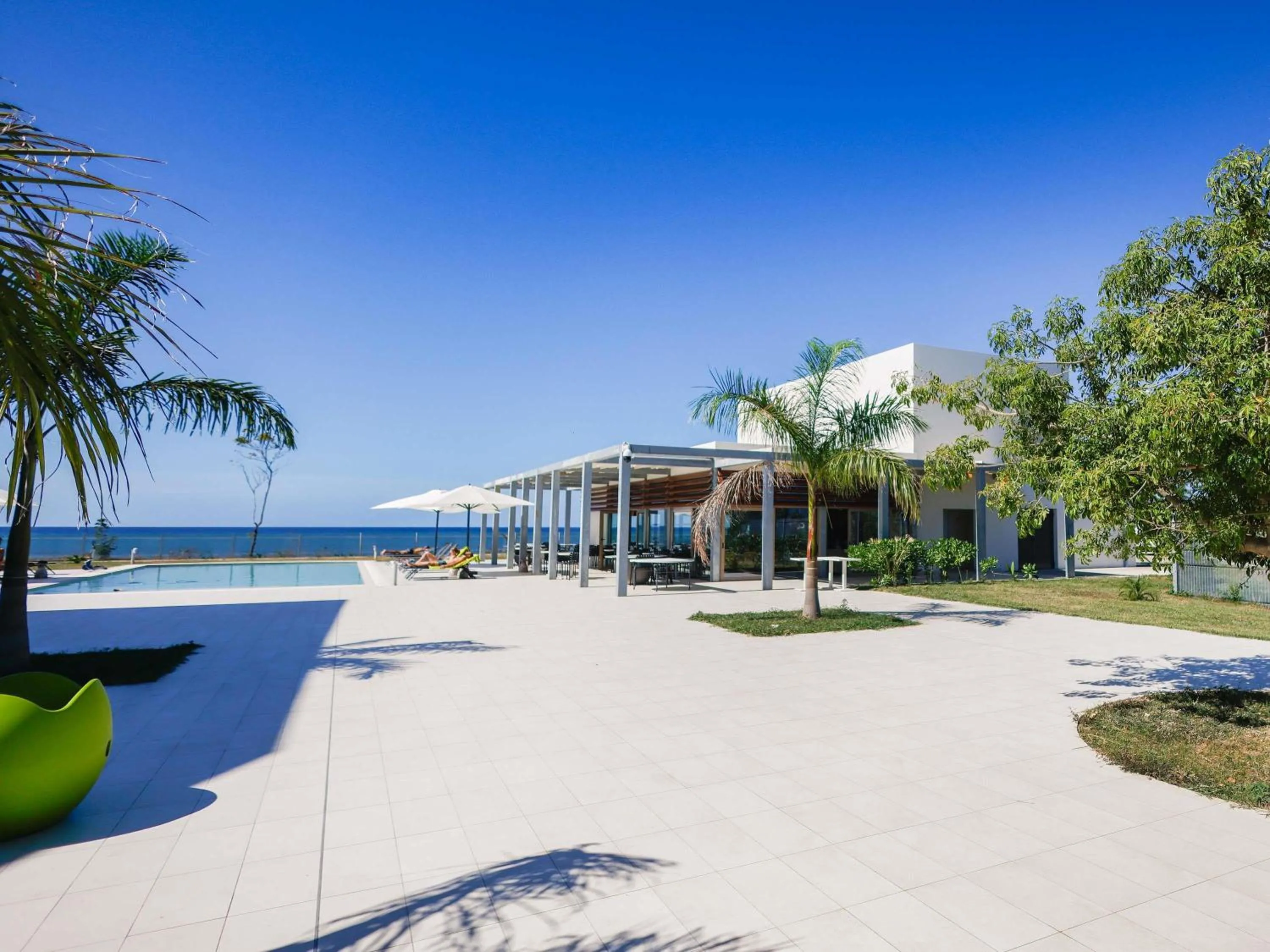 Pool view in Ibis Styles Mayotte Aéroport