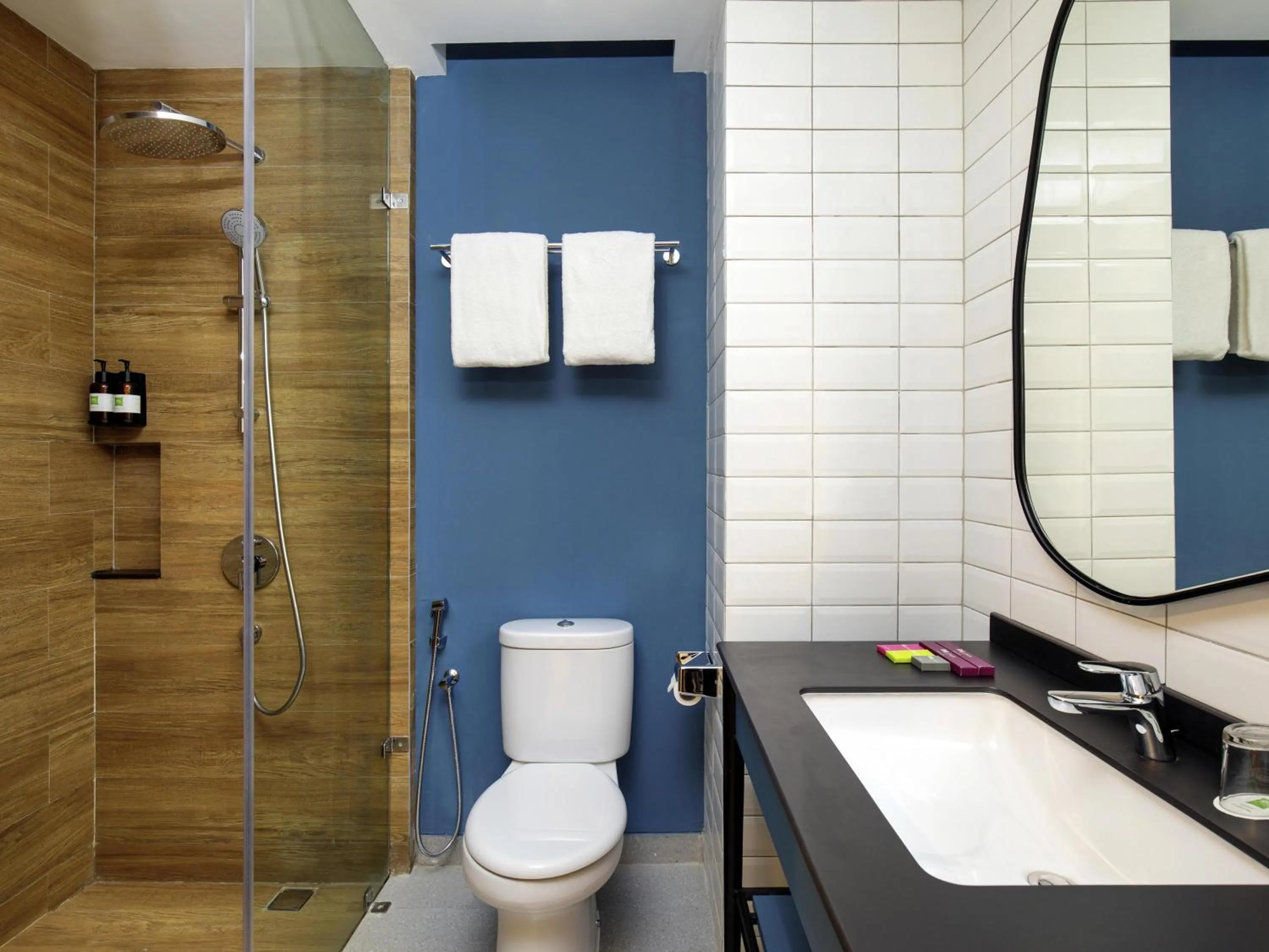 Bedroom in ibis Styles Semarang Simpang Lima