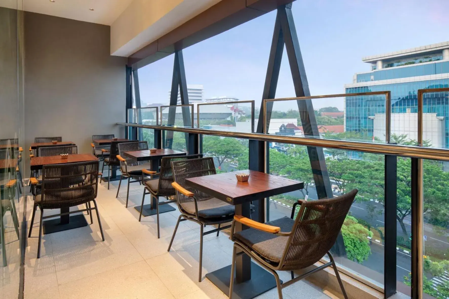 Restaurant/places to eat in ibis Styles Semarang Simpang Lima Restaurant/places to eat in ibis Styles Semarang Simpang Lima