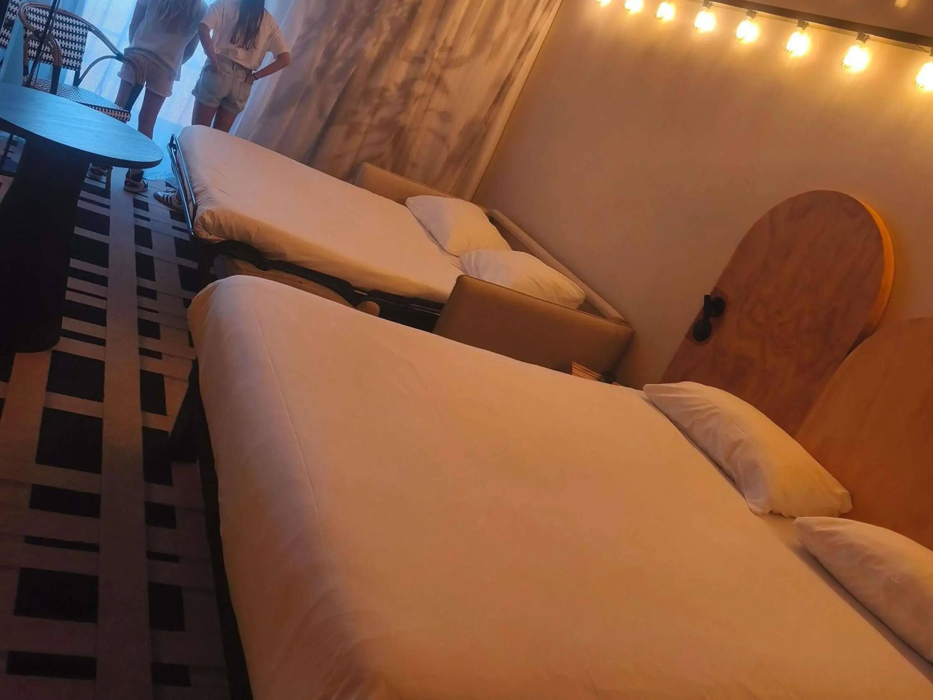 Bedroom in ibis Styles Montauban Bedroom in ibis Styles Montauban