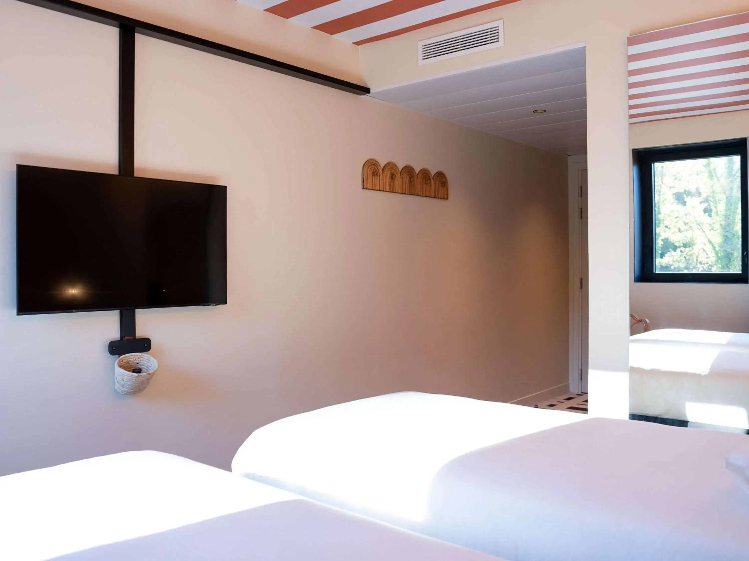 Bedroom, Bed in ibis Styles Montauban Bedroom, Bed in ibis Styles Montauban