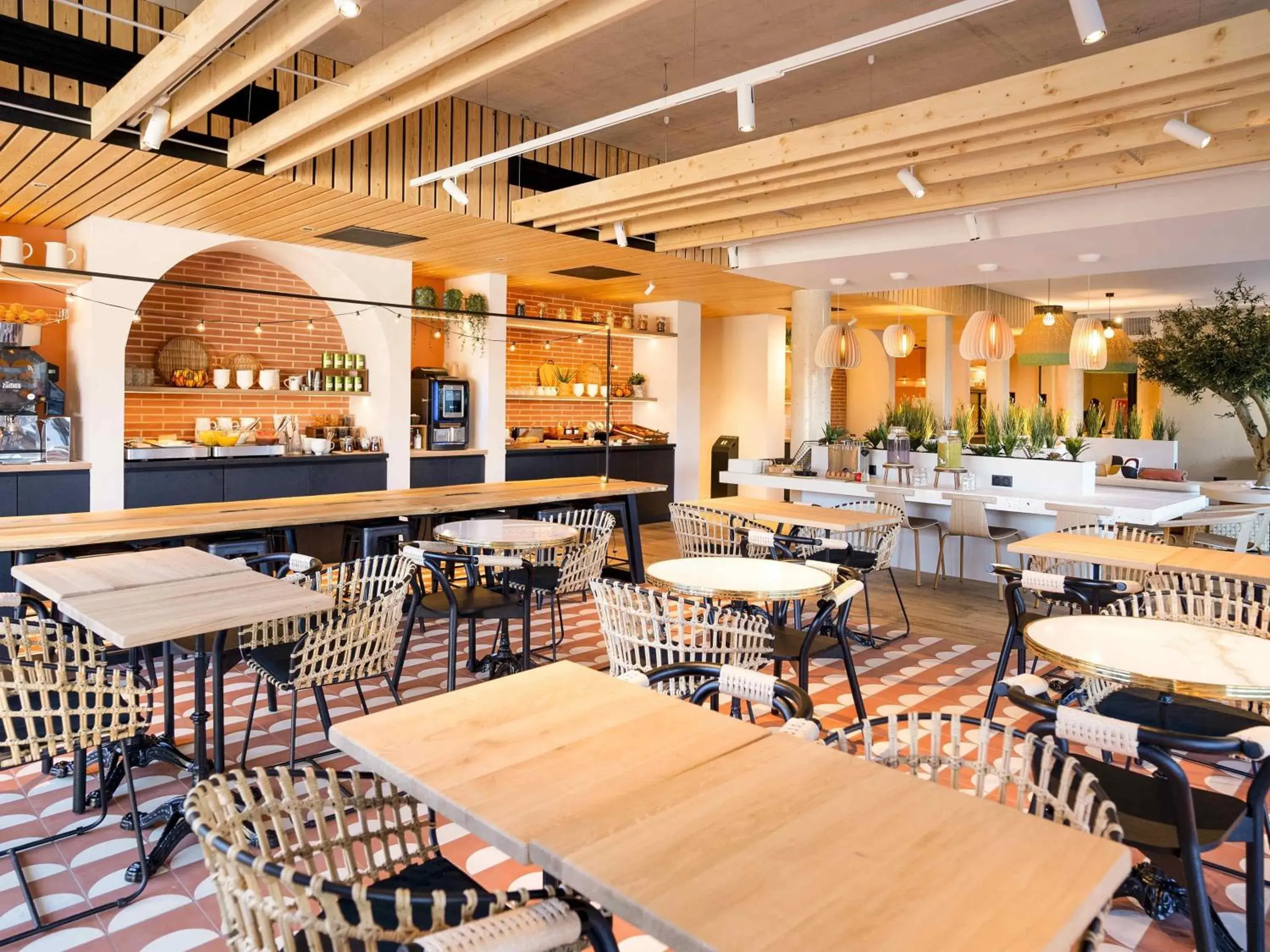 Restaurant/places to eat in ibis Styles Montauban Restaurant/places to eat in ibis Styles Montauban