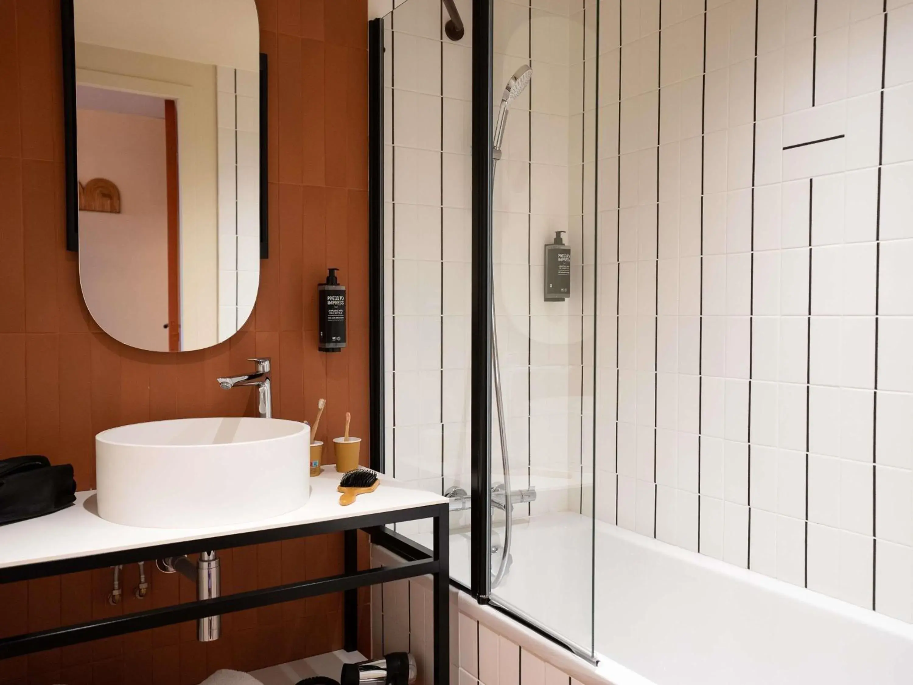 Bedroom in ibis Styles Montauban Bedroom in ibis Styles Montauban