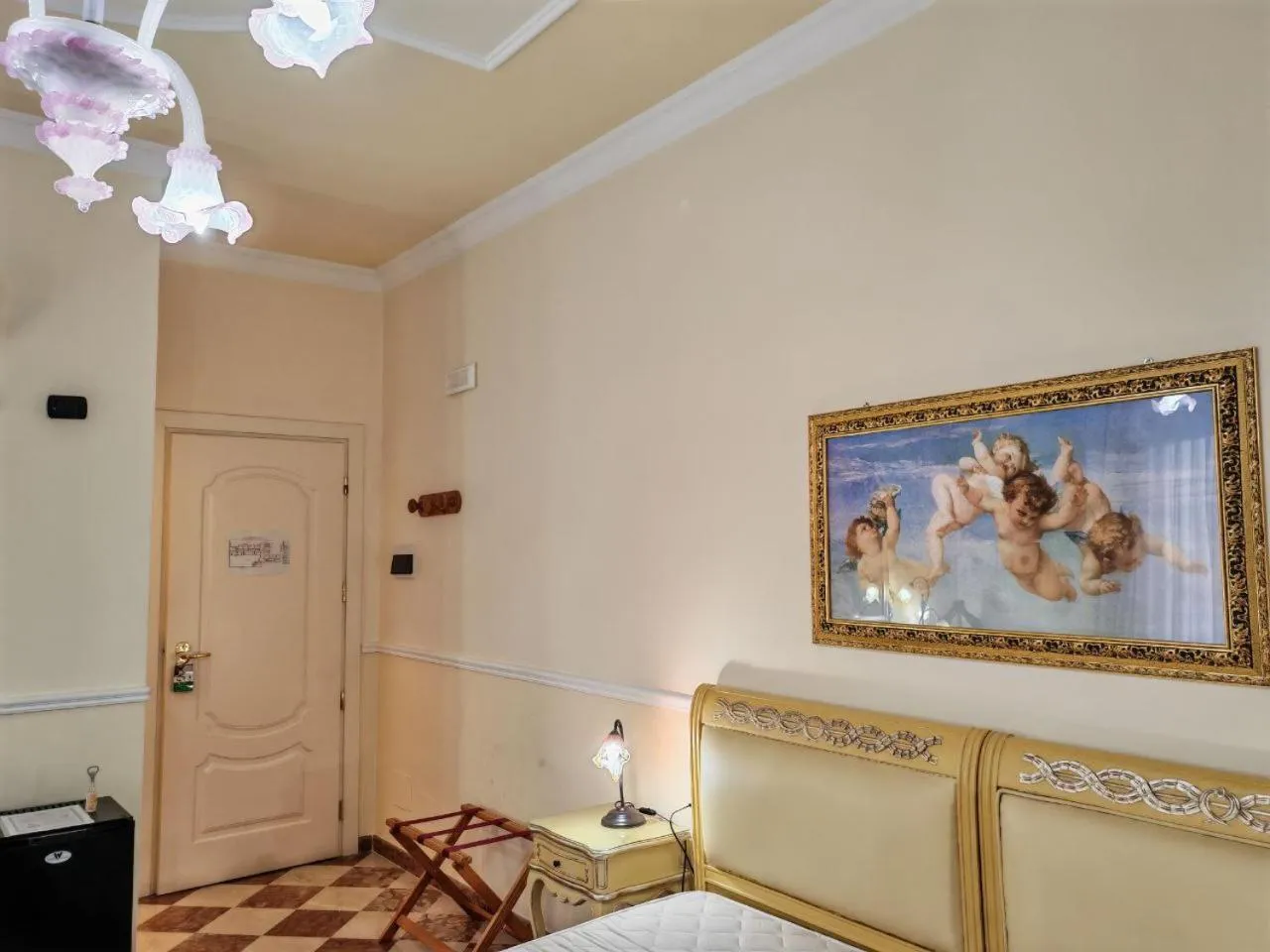 Decorative detail in Hotel Trinacria