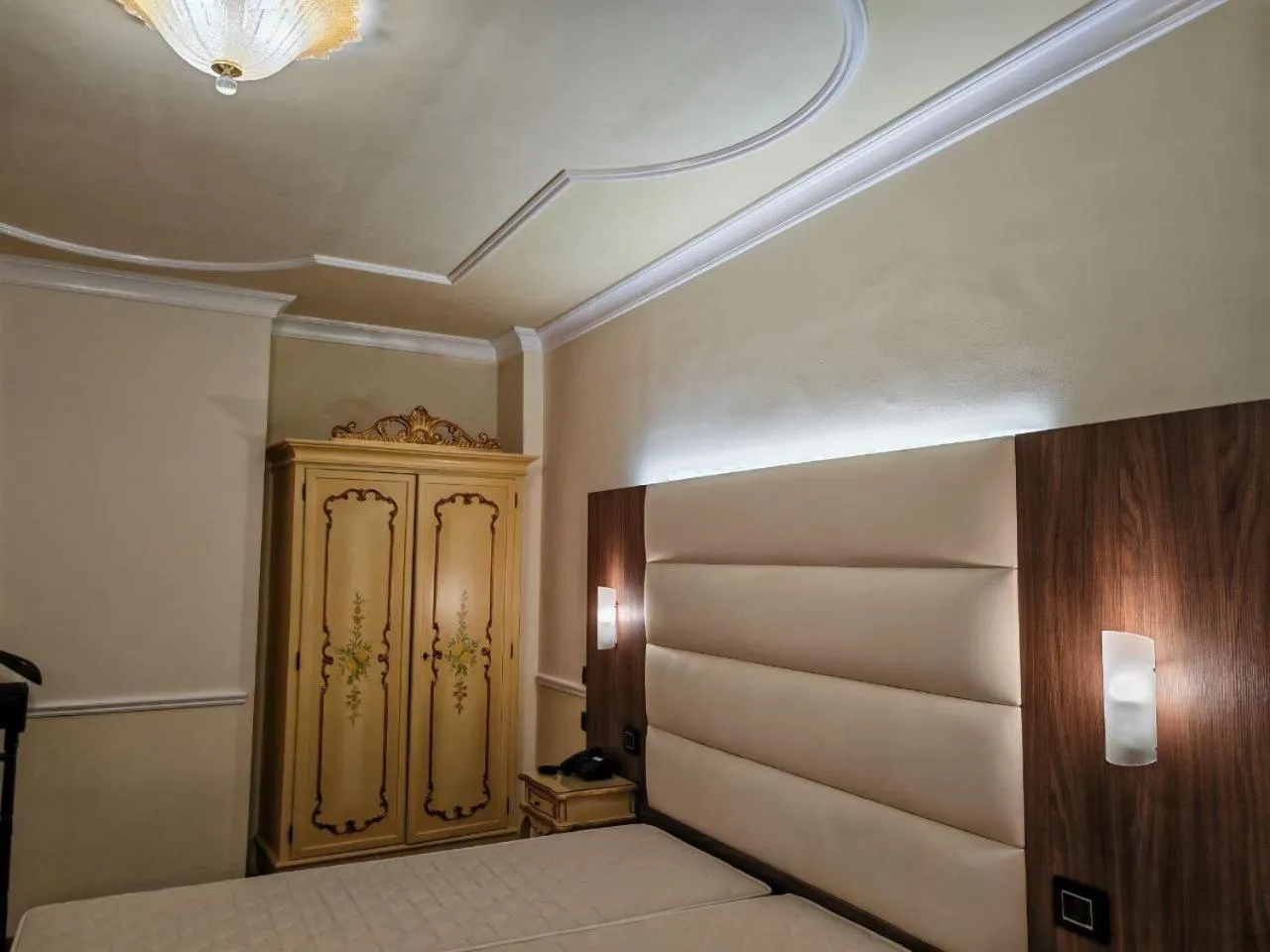 Bed in Hotel Trinacria