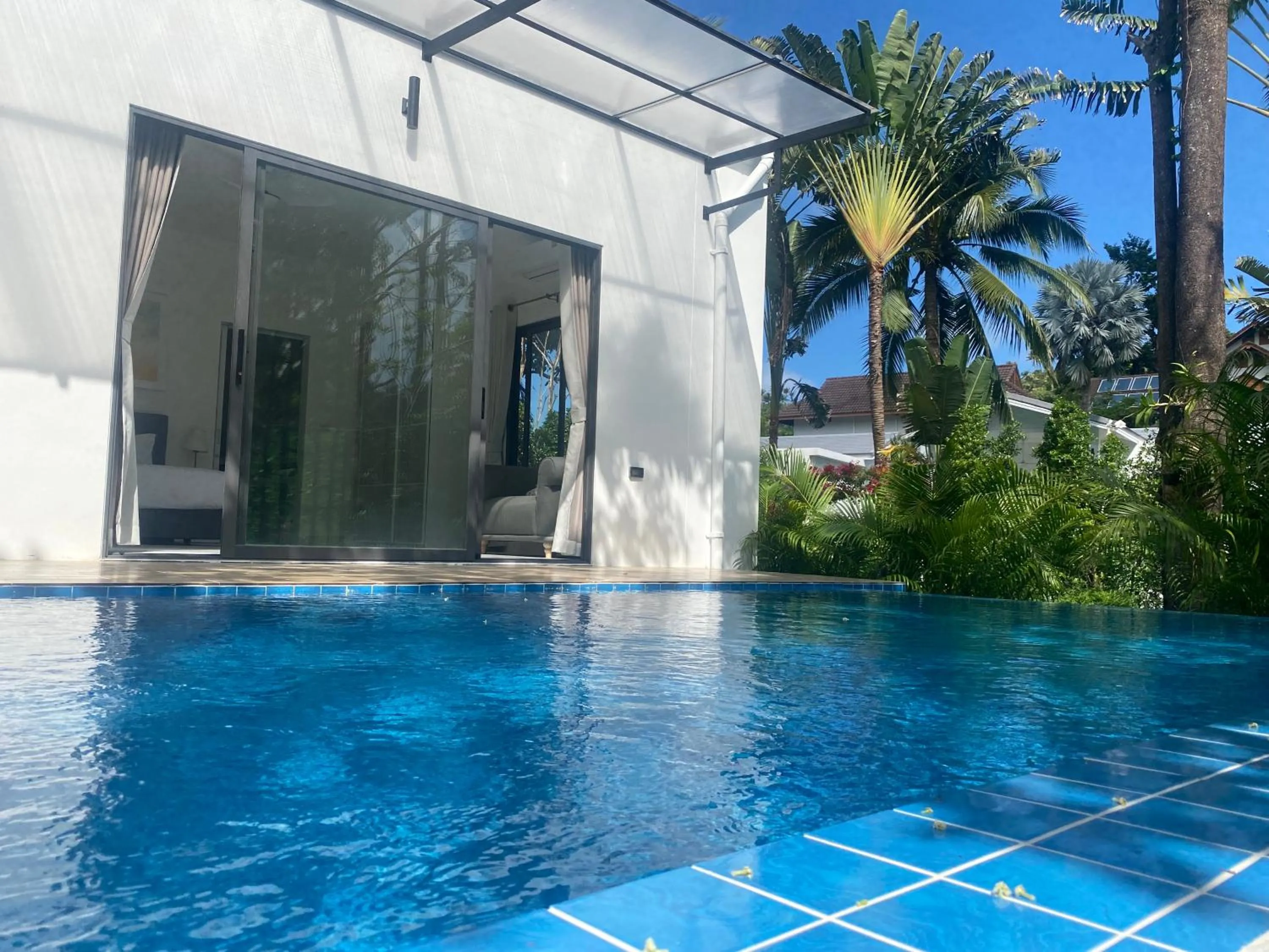 Swimming pool in Bougain Villas