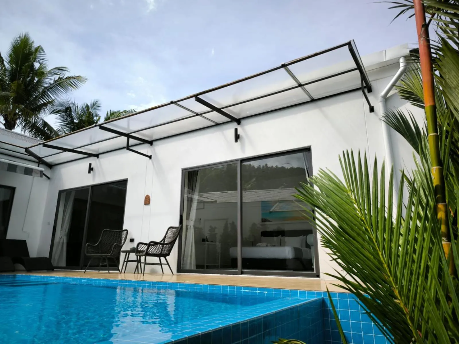 Swimming pool in Bougain Villas
