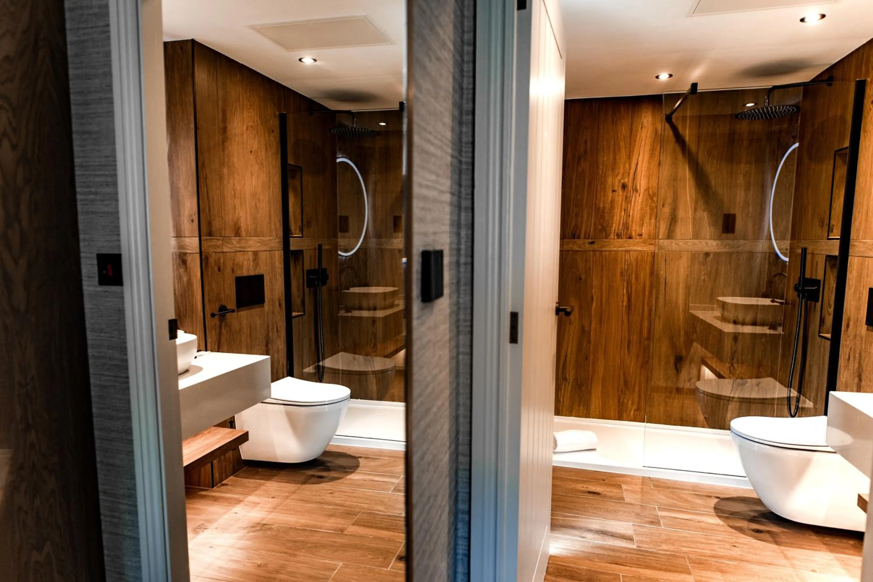 Bathroom in Stables Ashbourne