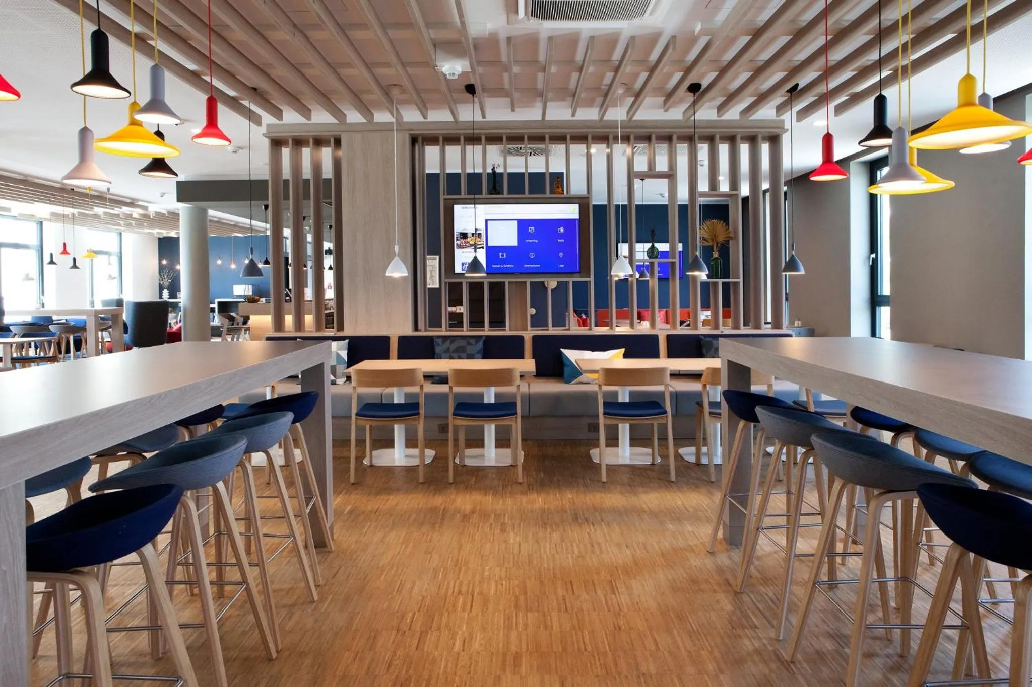 Restaurant/places to eat in Holiday Inn Express - Remscheid