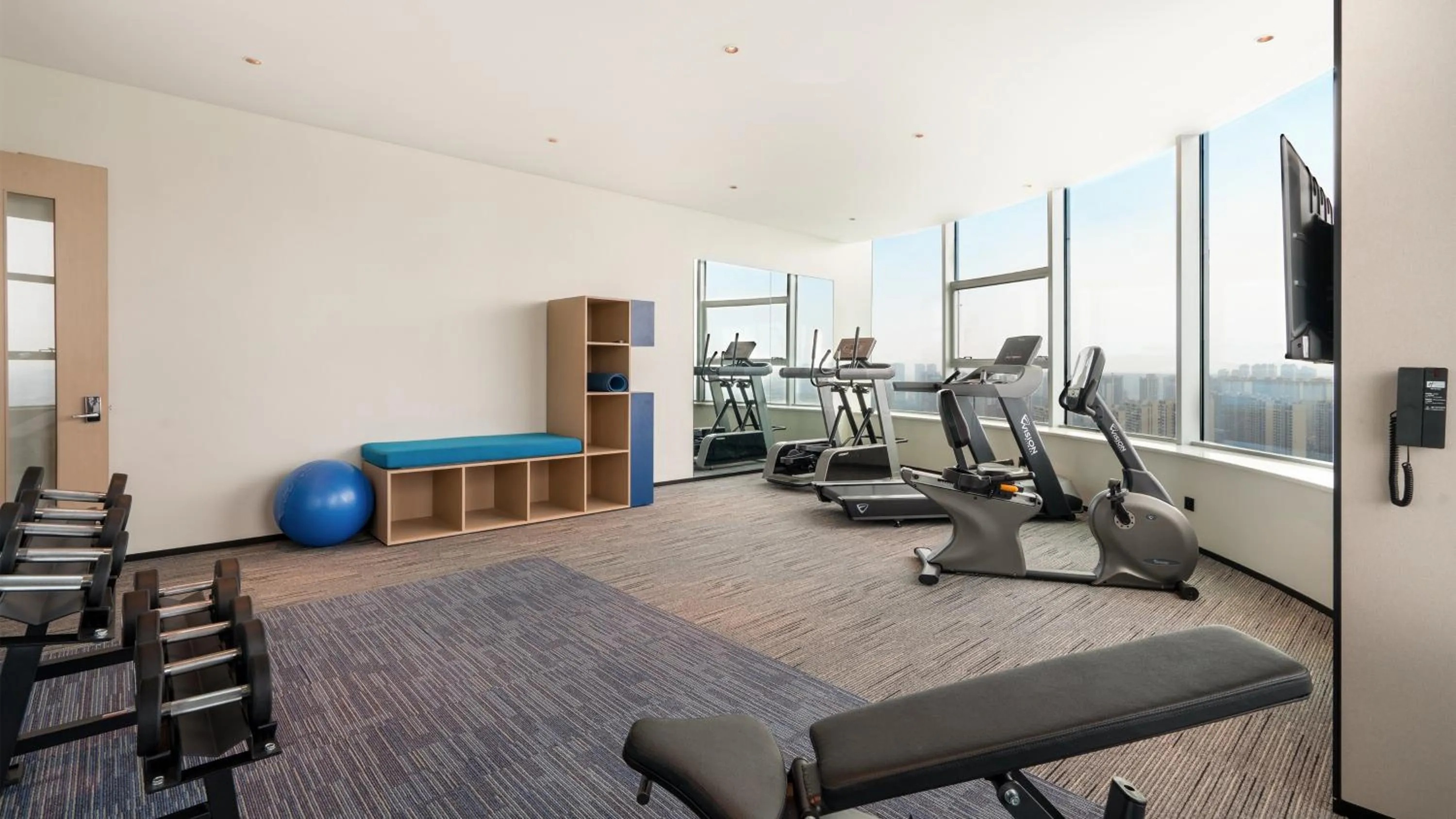 Fitness centre/facilities in Holiday Inn Express Changsha Kaifu by IHG