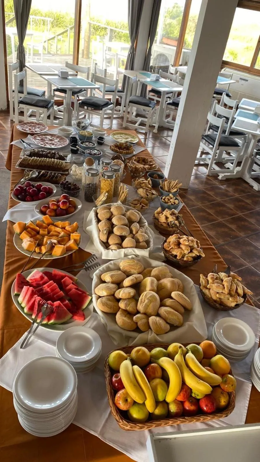 Breakfast in Portobello Suites Hotel