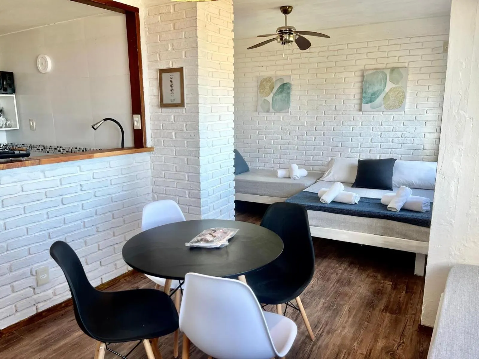 Property building in Portobello Suites Hotel