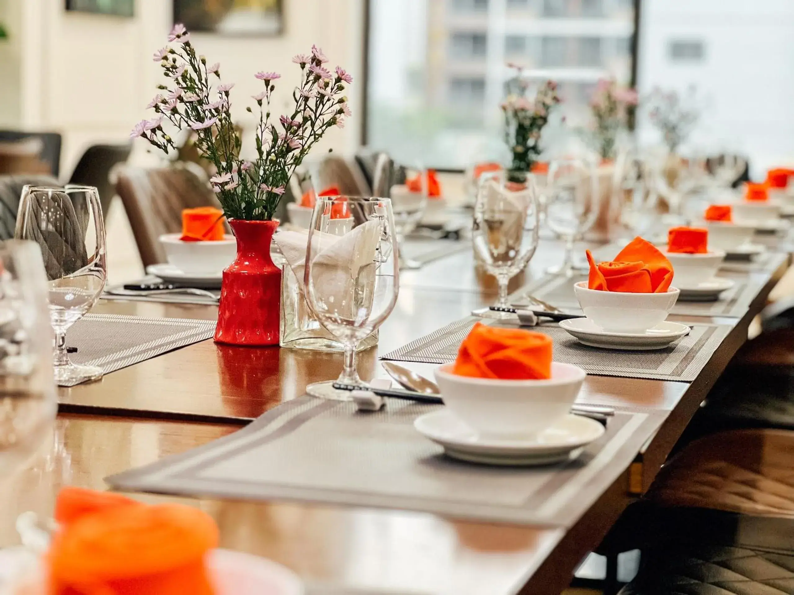 Restaurant/places to eat in The Sail Hotel - My Khe Beach Restaurant/places to eat in The Sail Hotel - My Khe Beach