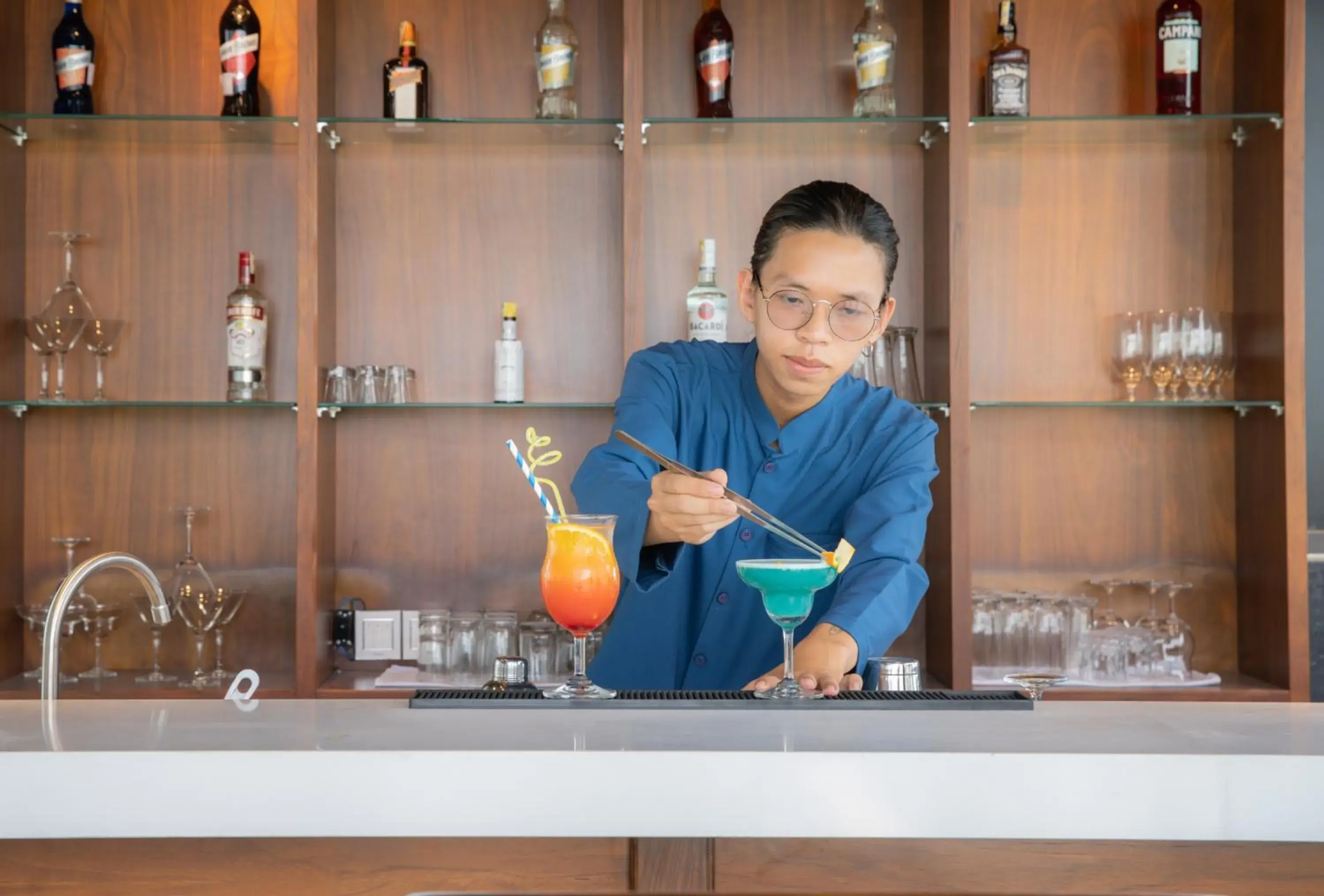 Lounge or bar in The Sail Hotel - My Khe Beach Lounge or bar in The Sail Hotel - My Khe Beach