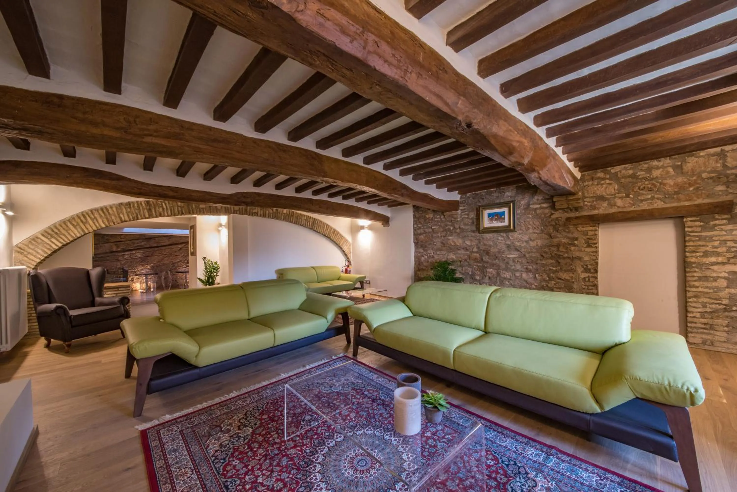 Communal lounge/ TV room in Hotel Il Palazzo